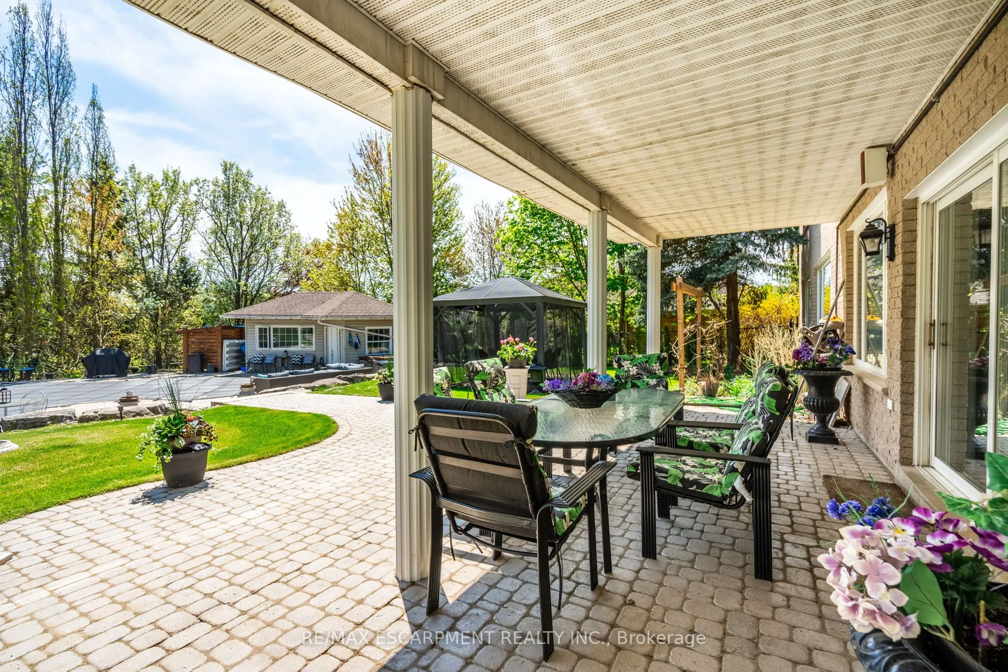 11 Palomino Drive
