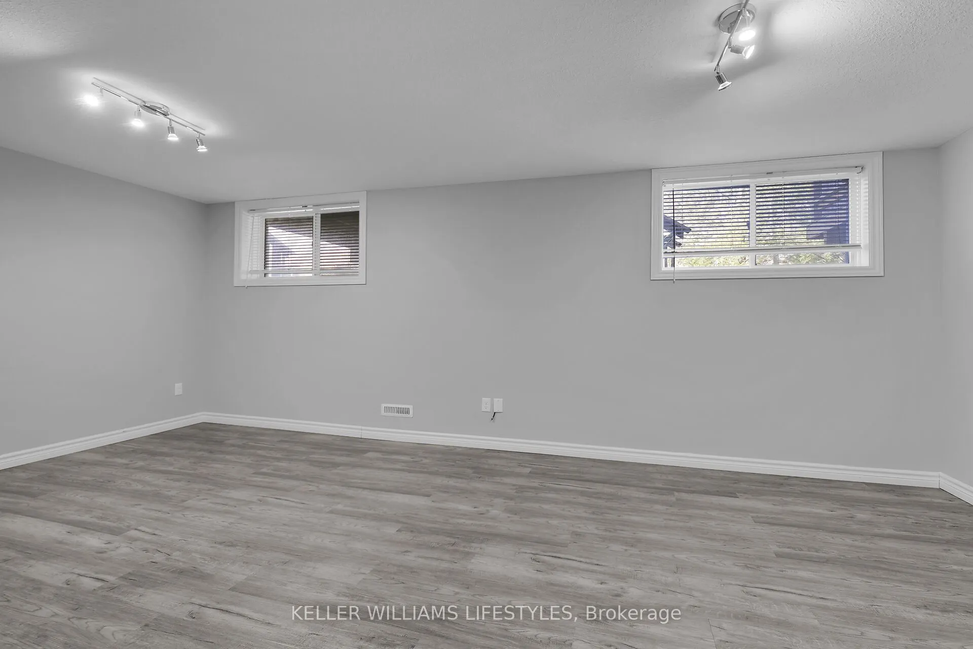 1924 CEDARHOLLOW Boulevard, #83