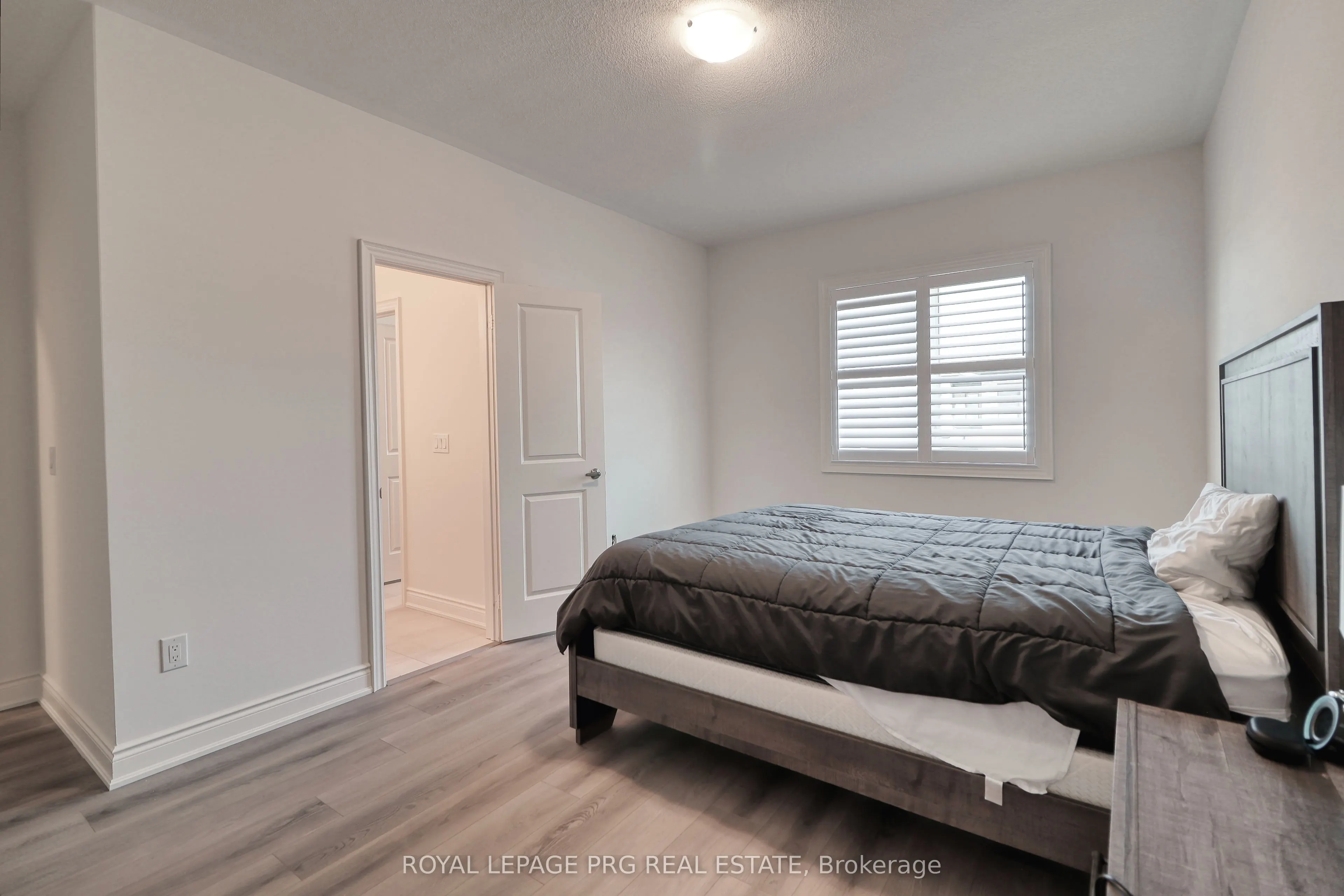 61 Cattail Crescent