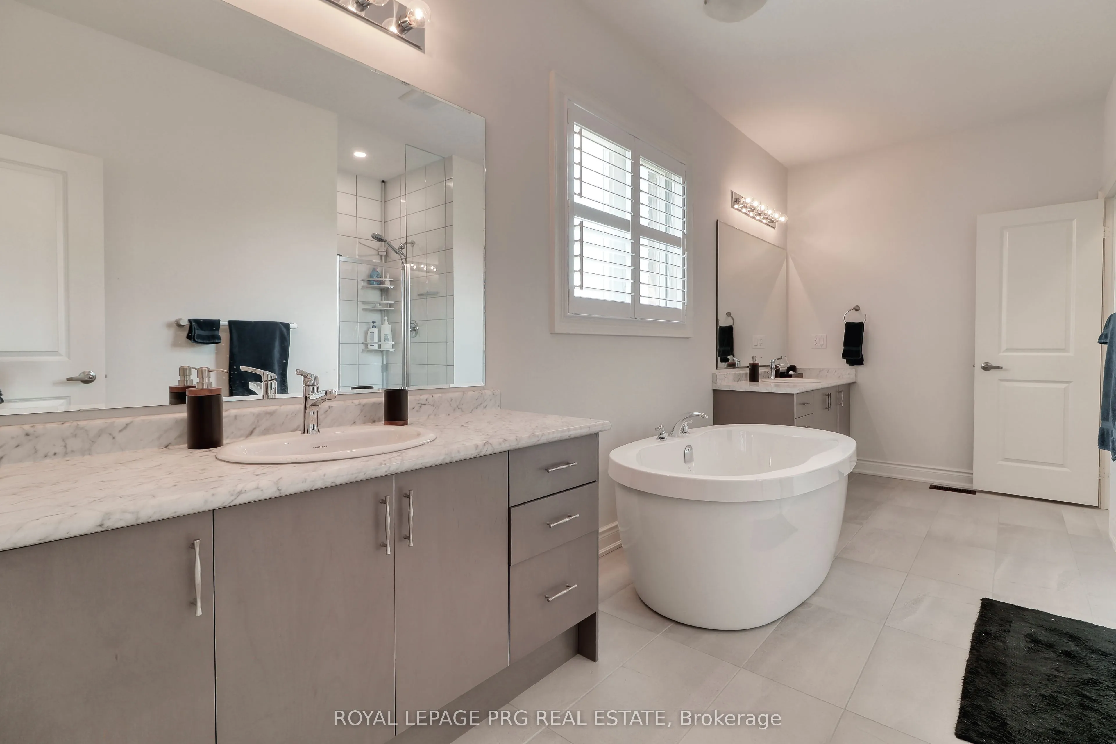 61 Cattail Crescent