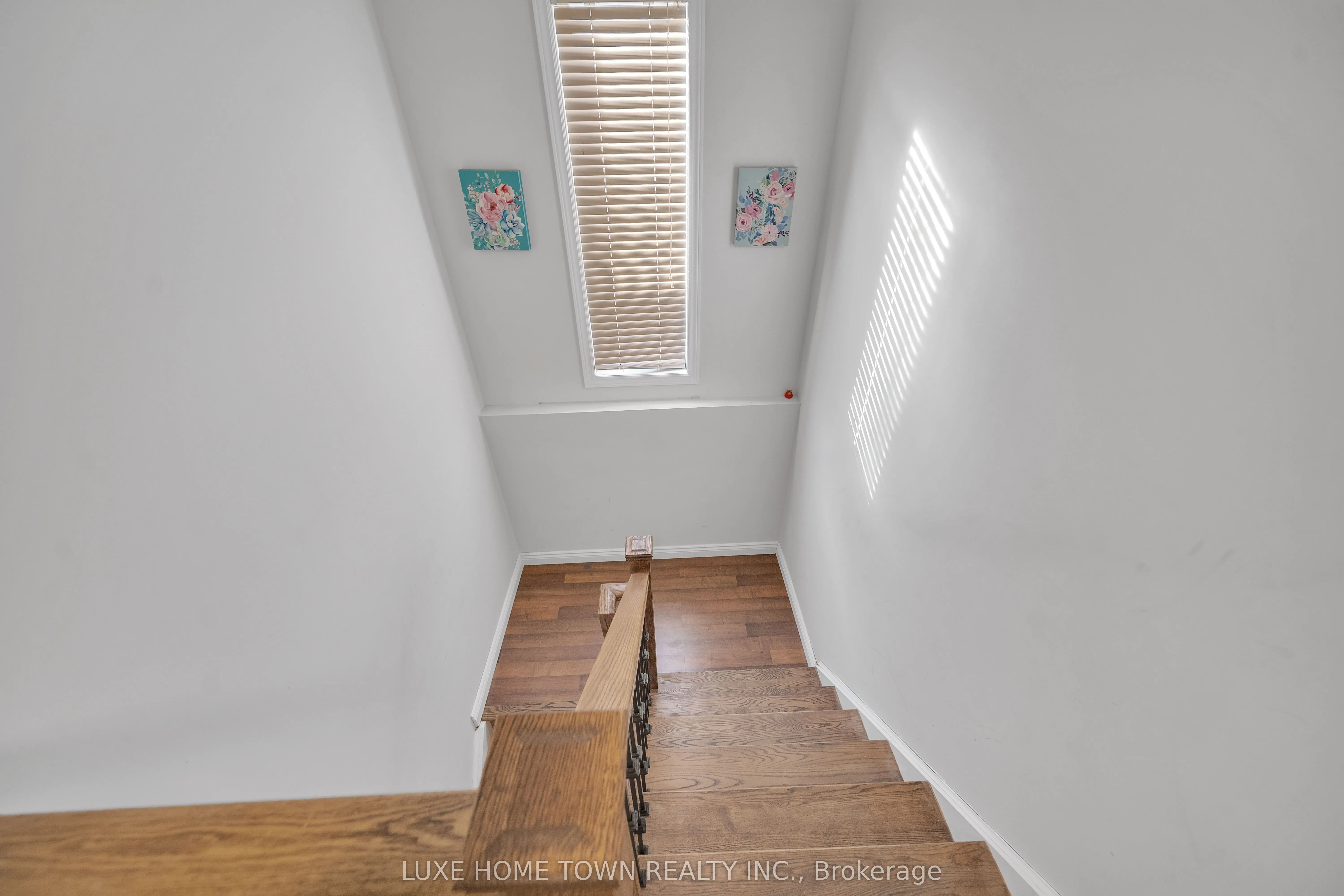 163 Stone Church Road E