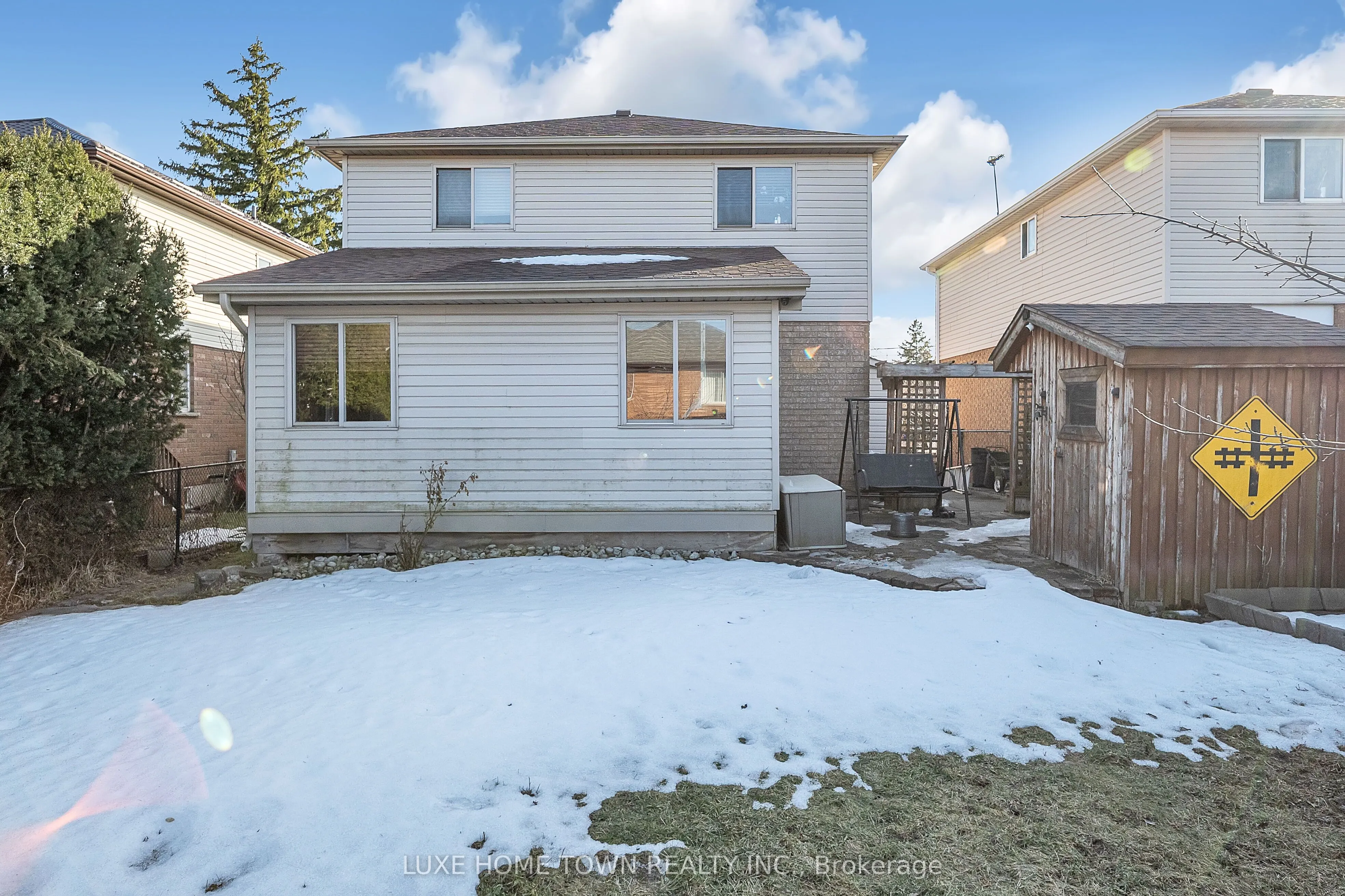 163 Stone Church Road E