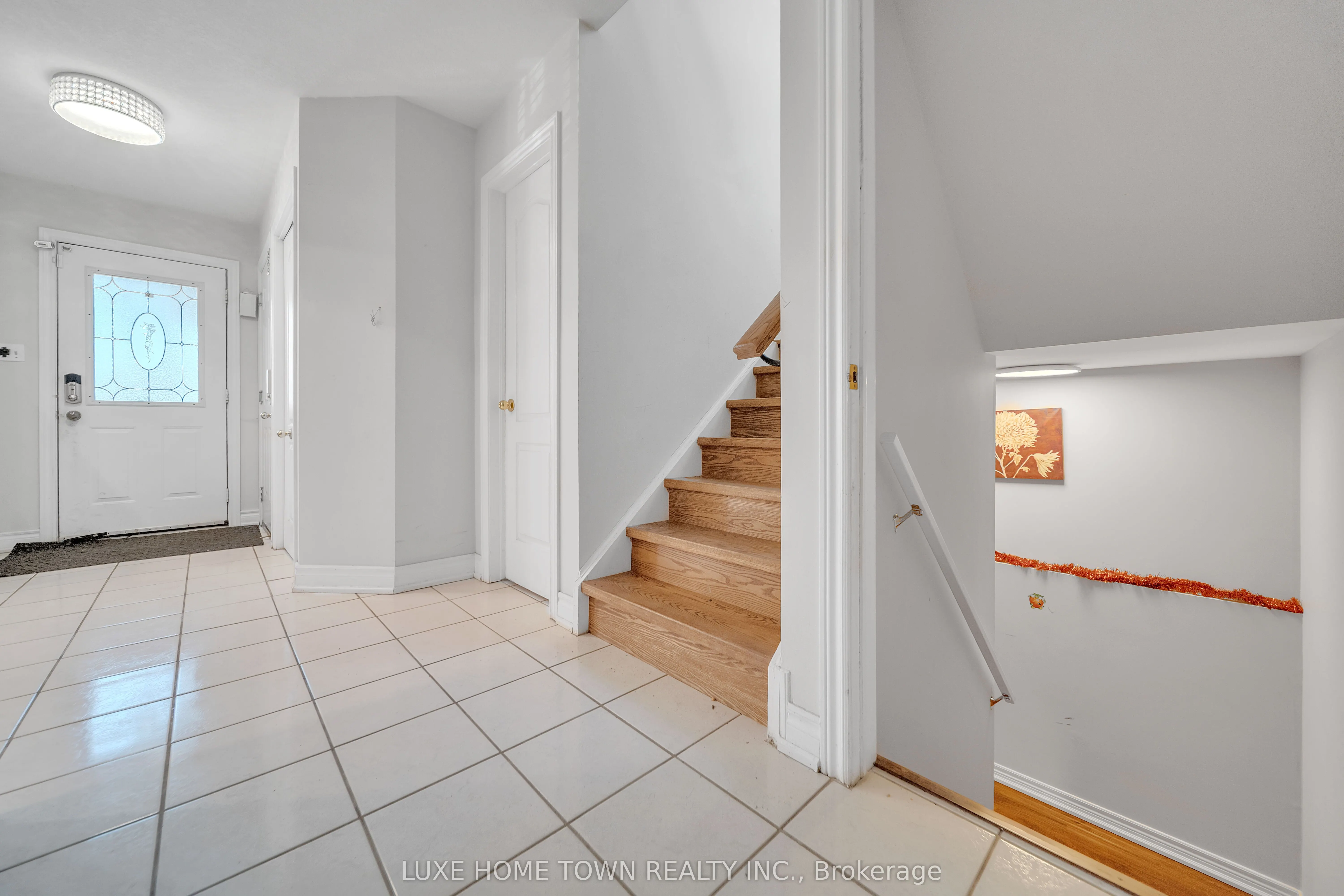 163 Stone Church Road E