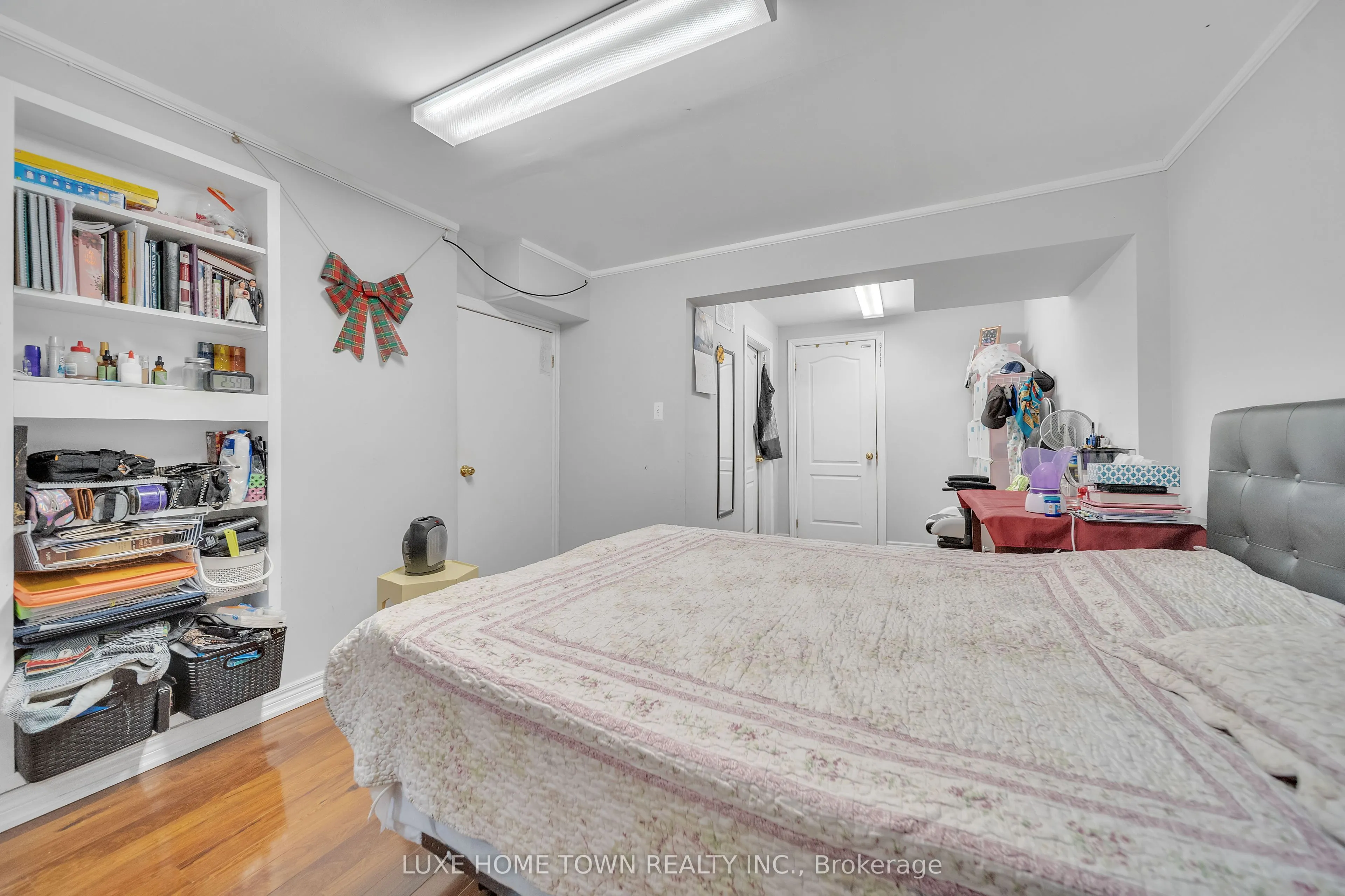 163 Stone Church Road E