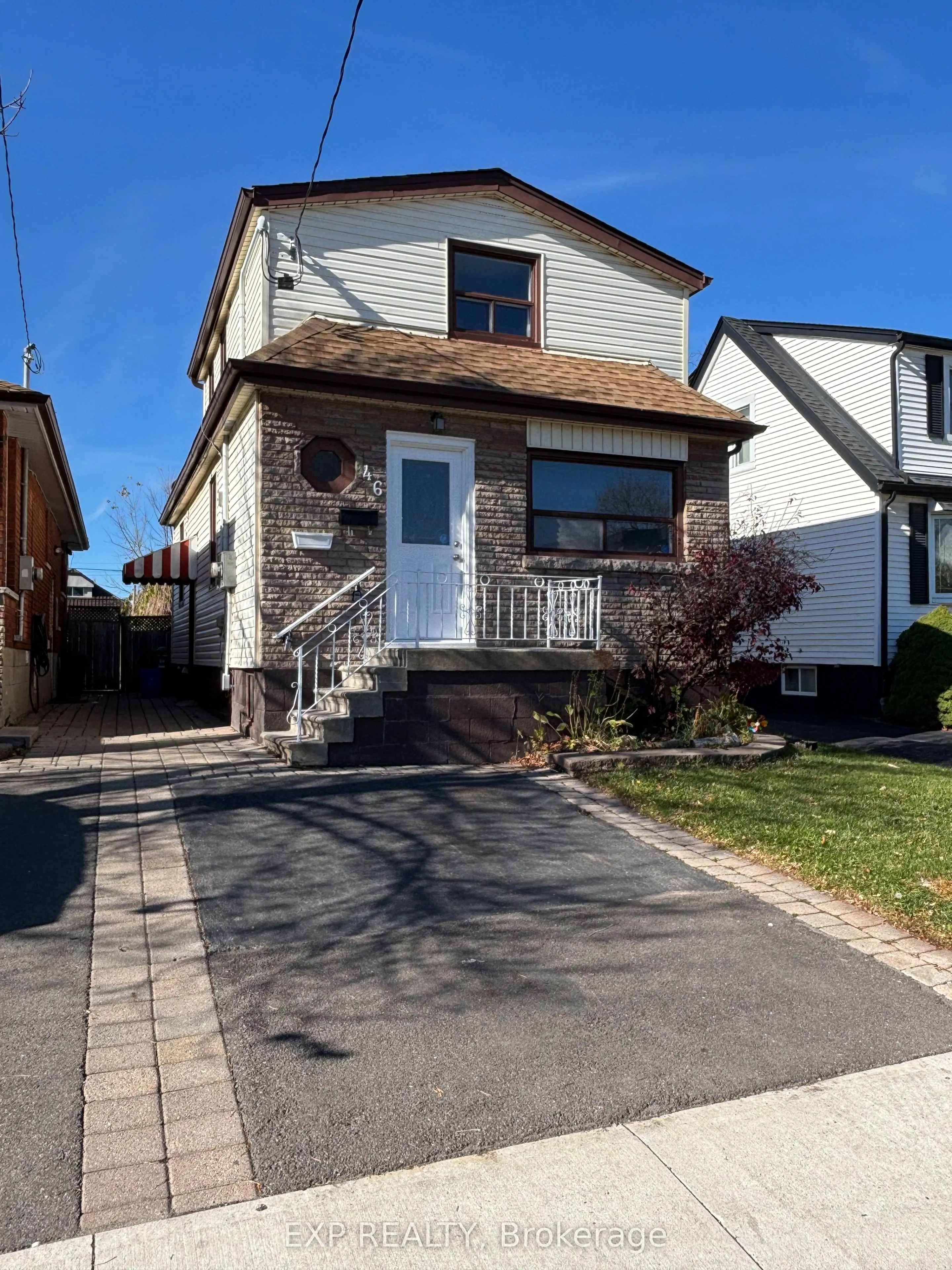 46 Delena Avenue S