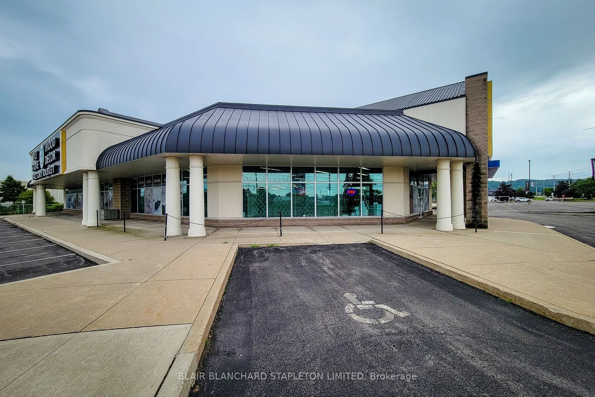 410 Lewis Road, #101-102