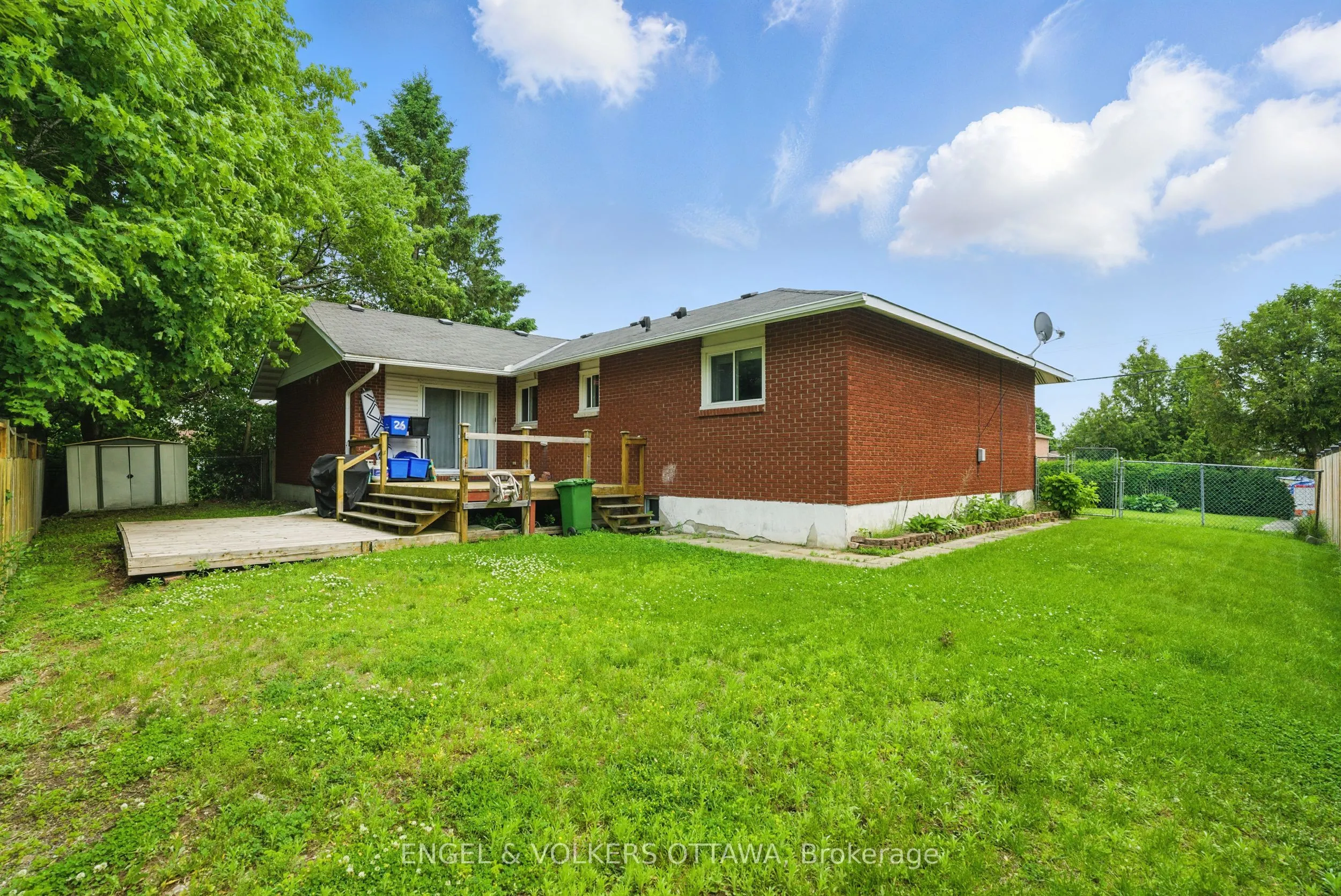 1427 Rosebella Avenue