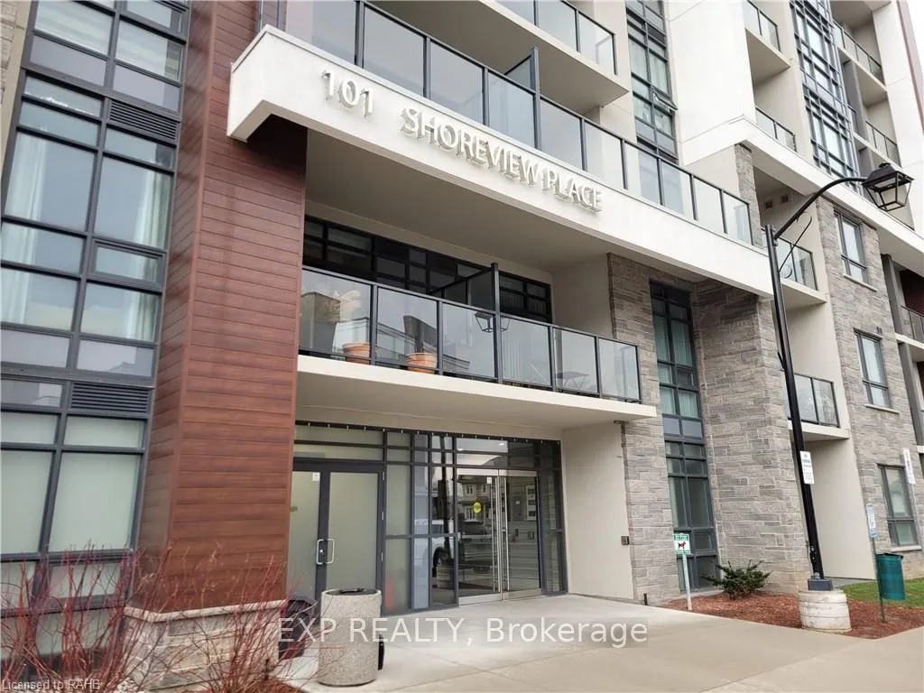101 Shoreview Place, #106