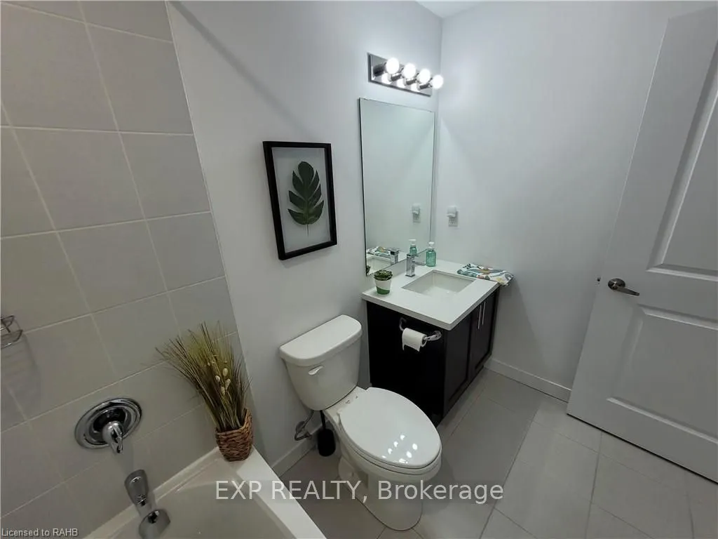 101 Shoreview Place, #106