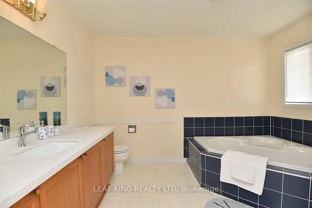 102 Huntingwood Avenue