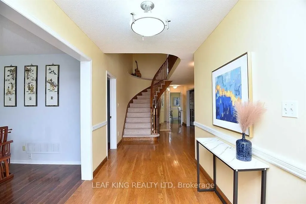 102 Huntingwood Avenue