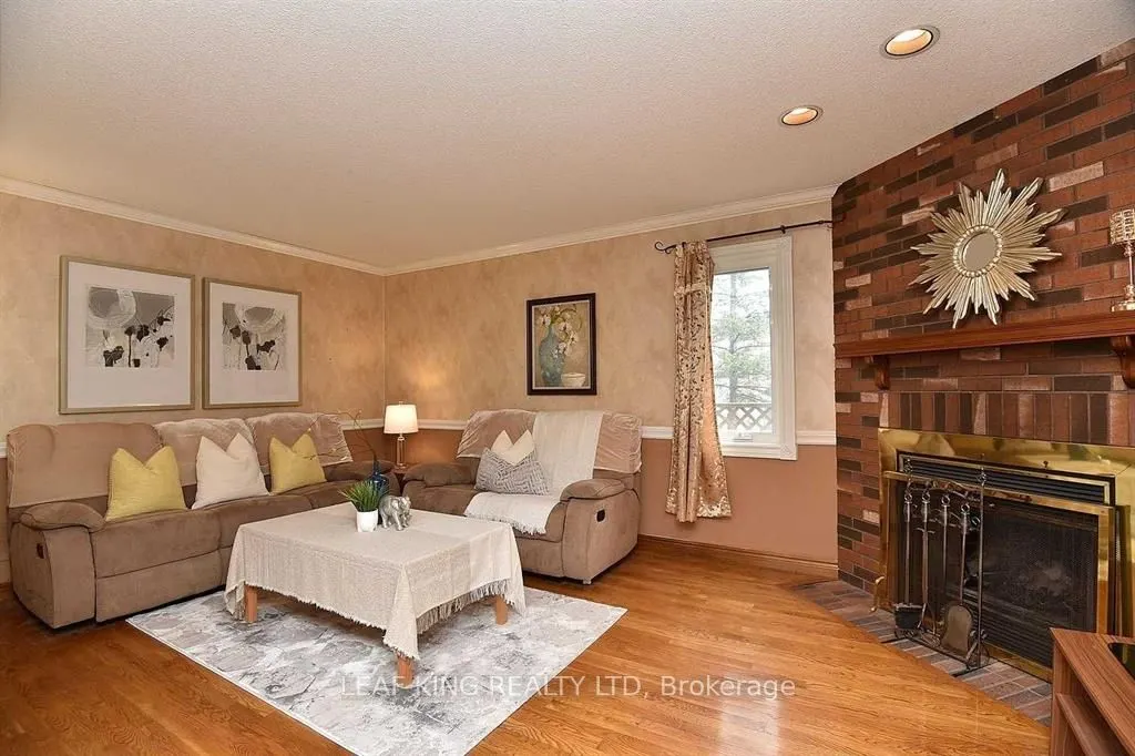 102 Huntingwood Avenue
