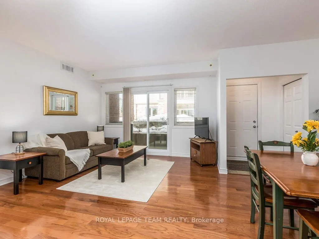 1113 Stittsville Main Street, #B