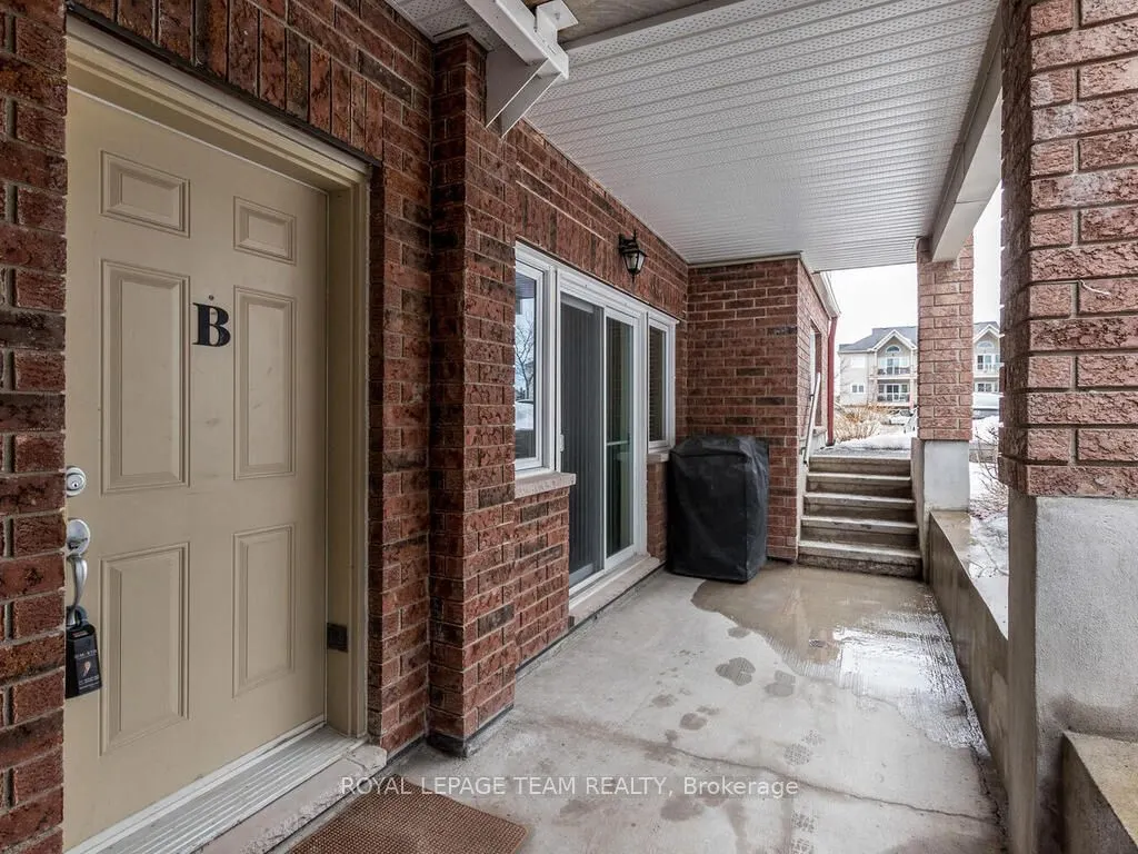 1113 Stittsville Main Street, #B