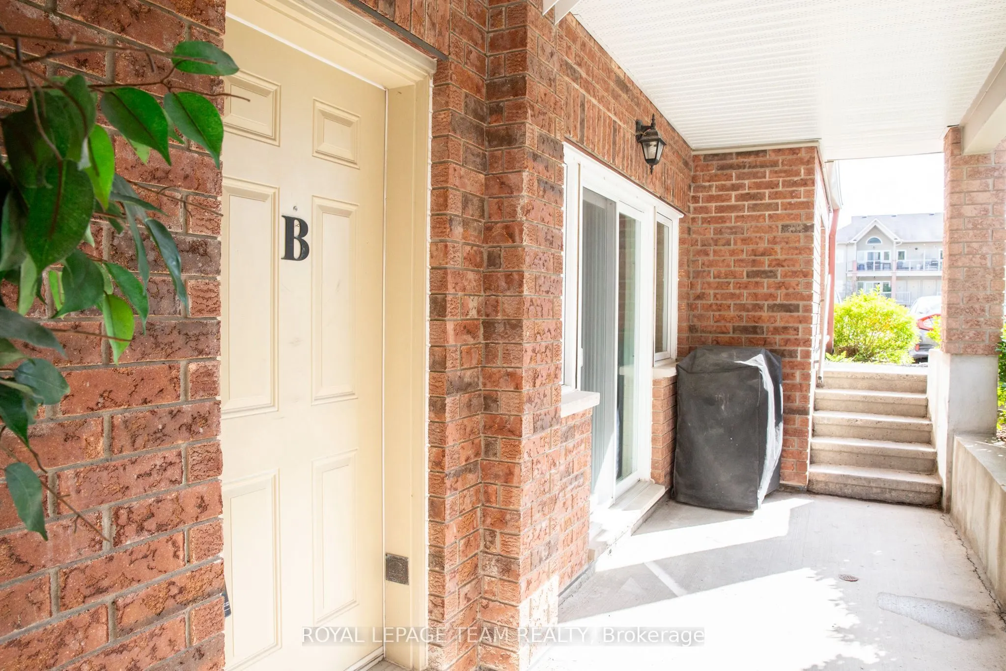1113 Stittsville Main Street, #B