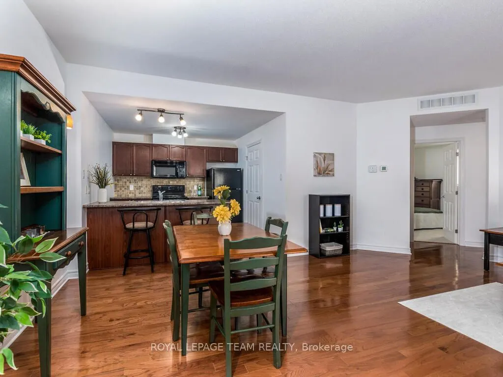 1113 Stittsville Main Street, #B