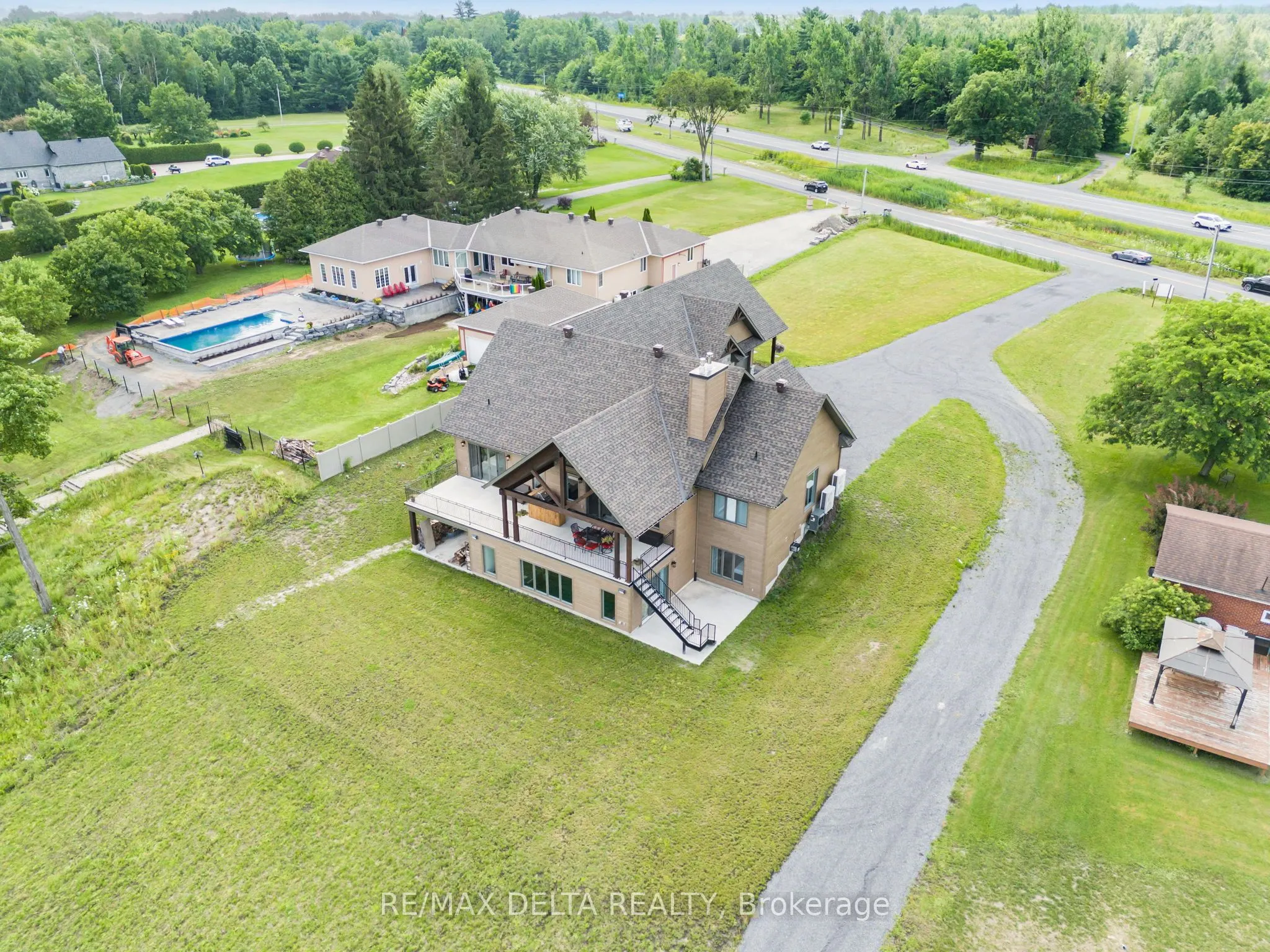 3815 Old Highway 17 Road