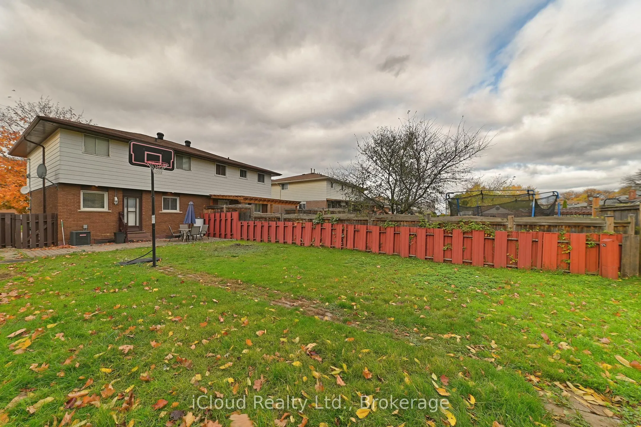98 Riverdale Drive