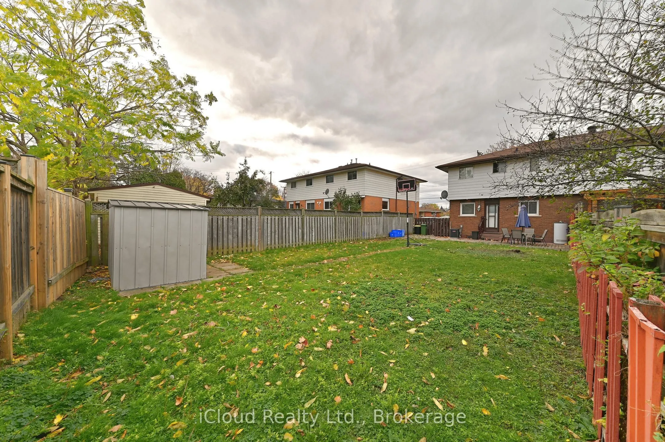 98 Riverdale Drive
