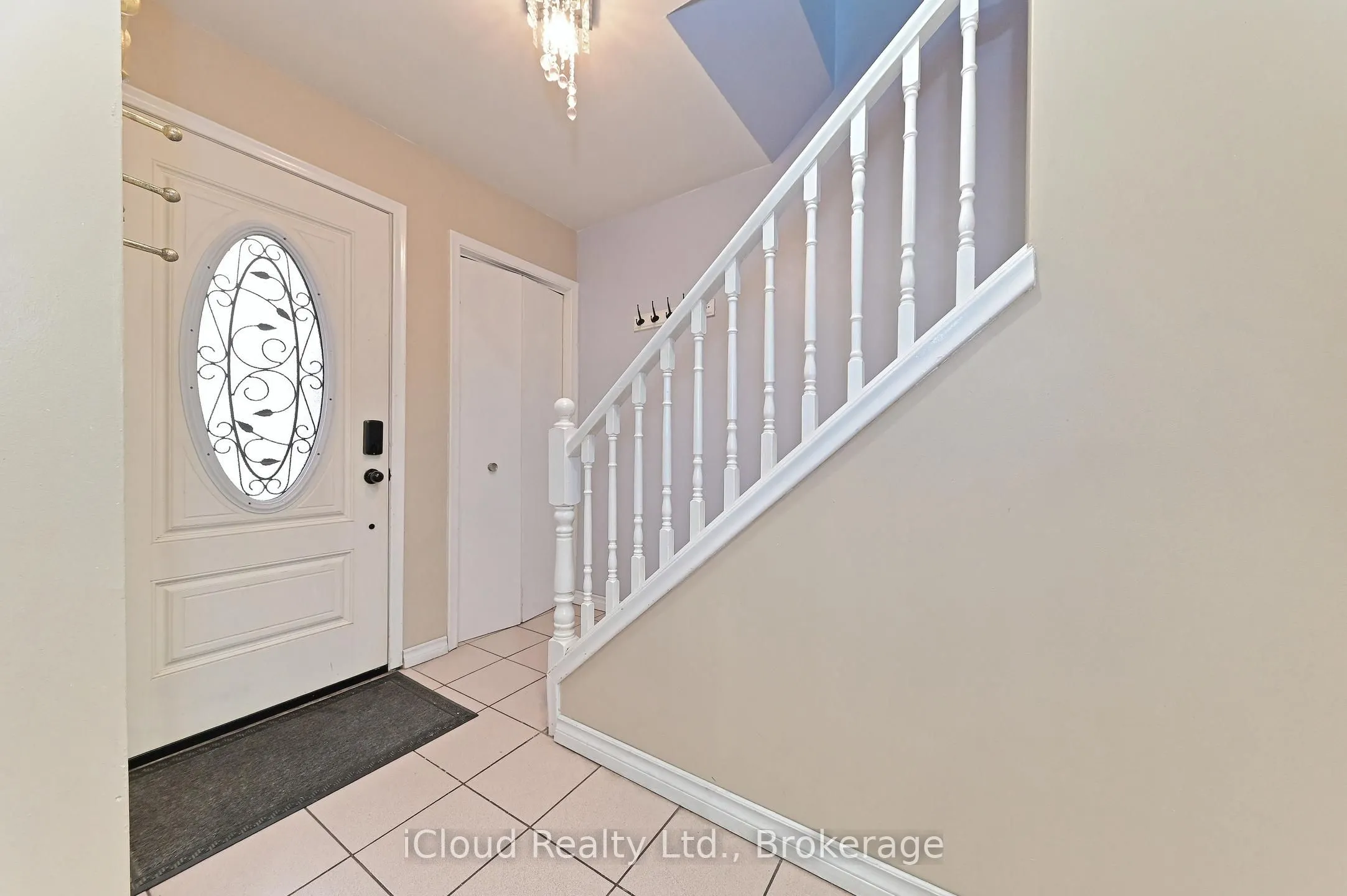 98 Riverdale Drive