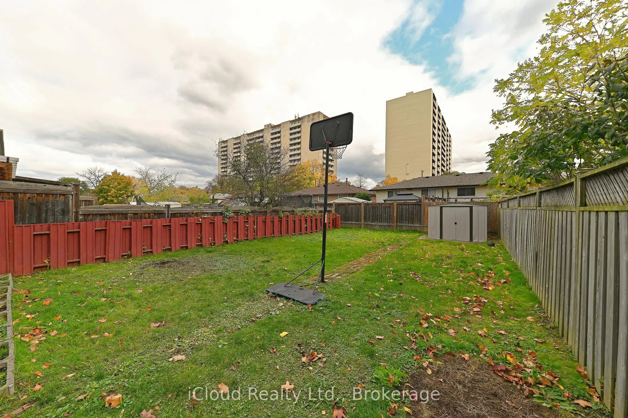98 Riverdale Drive