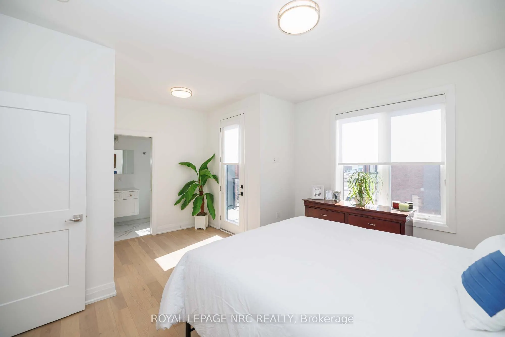 1465 Station Street, #3