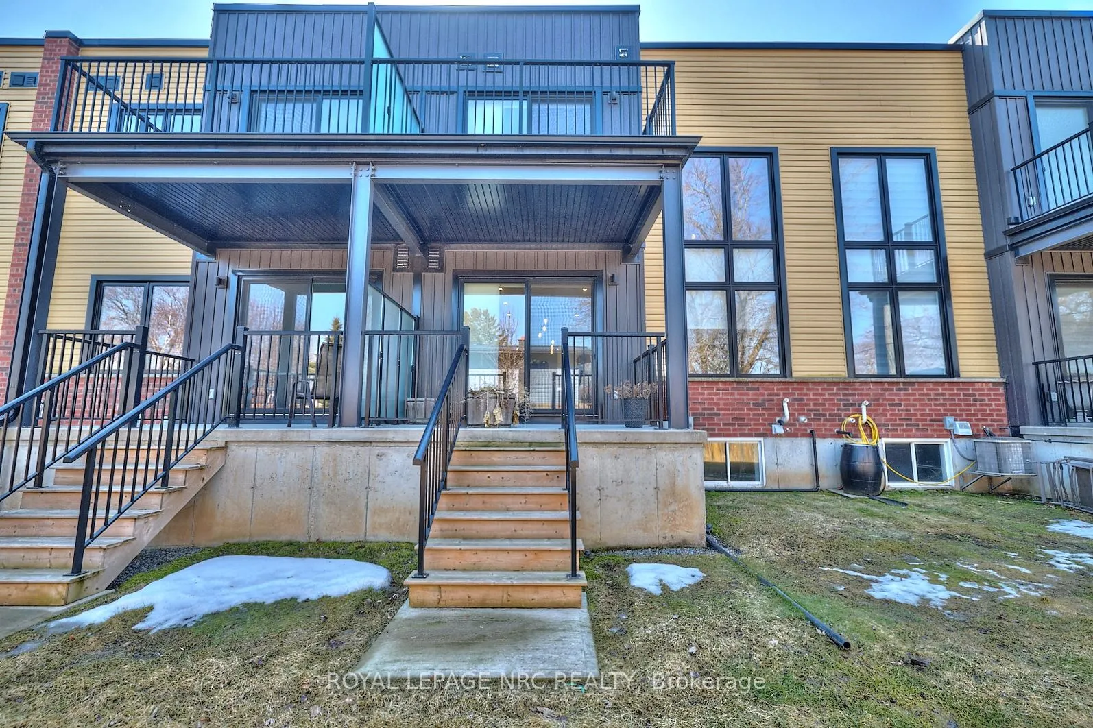 1465 Station Street, #3