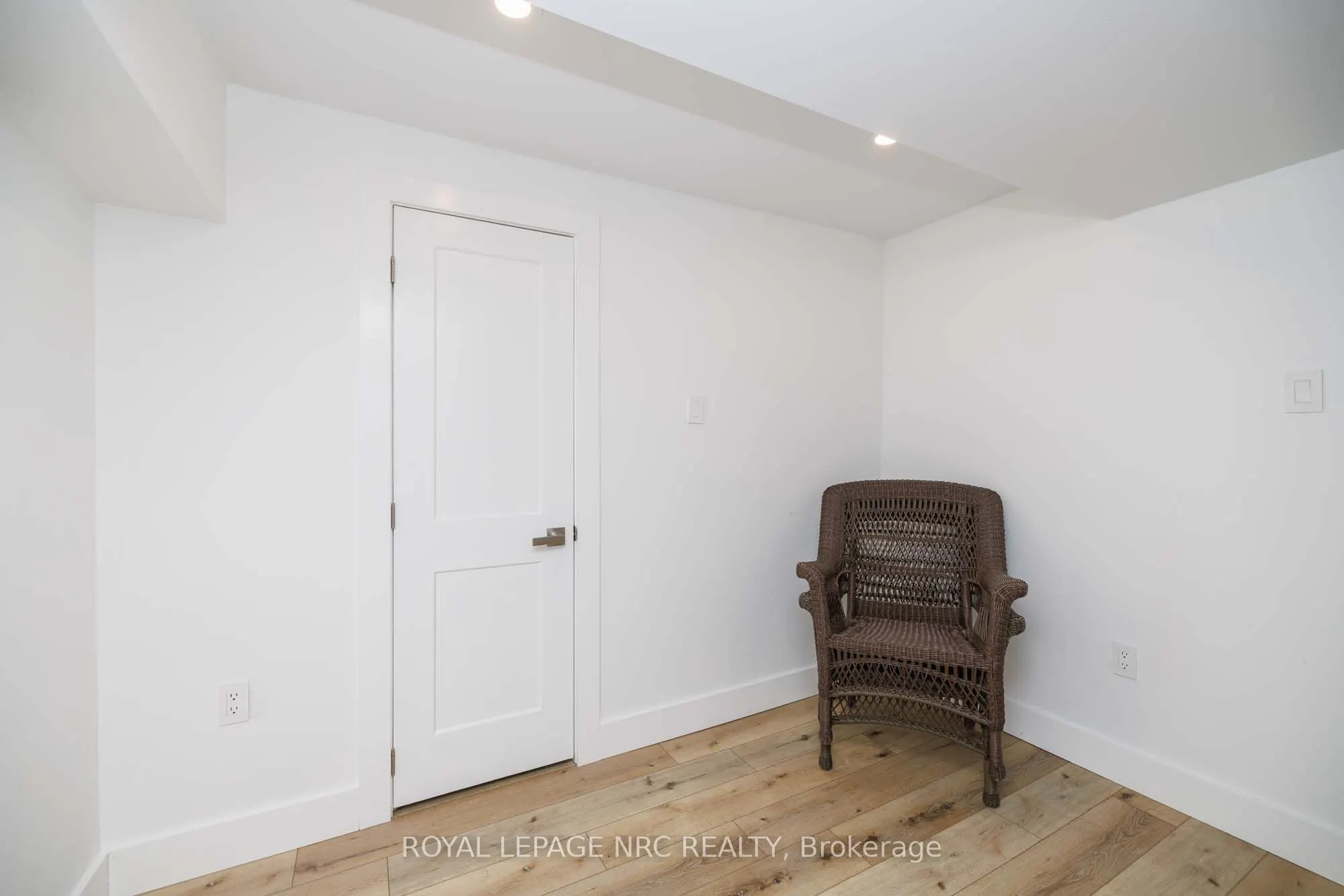 1465 Station Street, #3