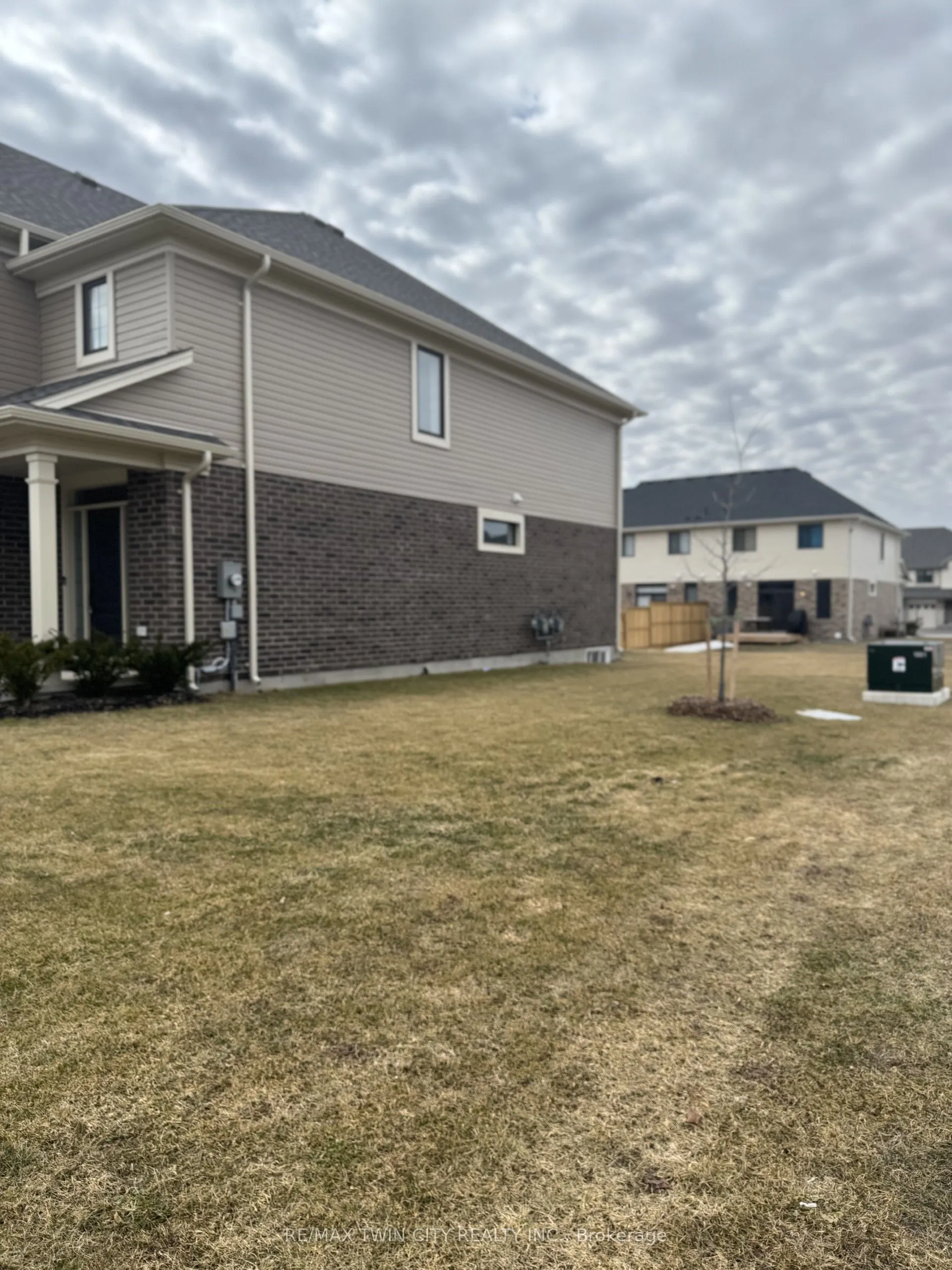 74 Keba Crescent
