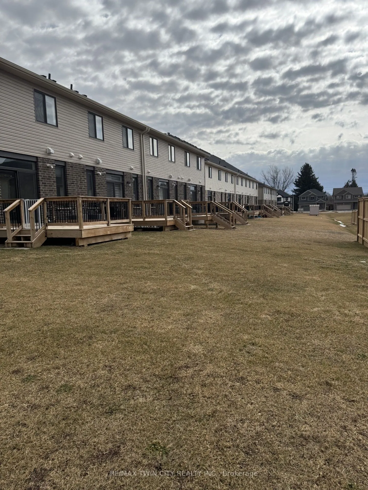 74 Keba Crescent