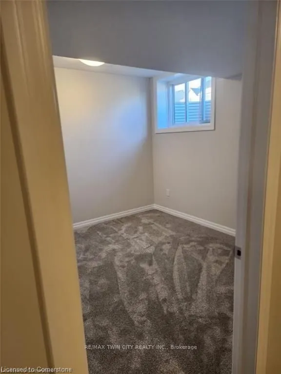 74 Keba Crescent