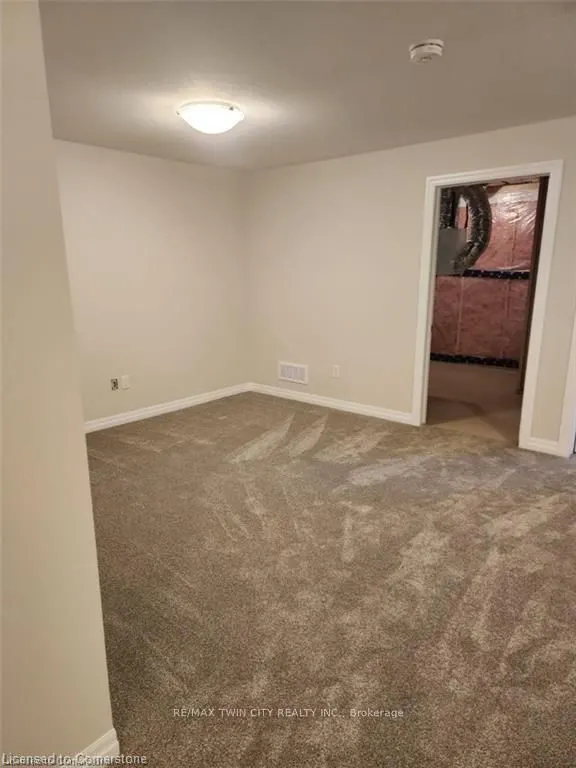 74 Keba Crescent