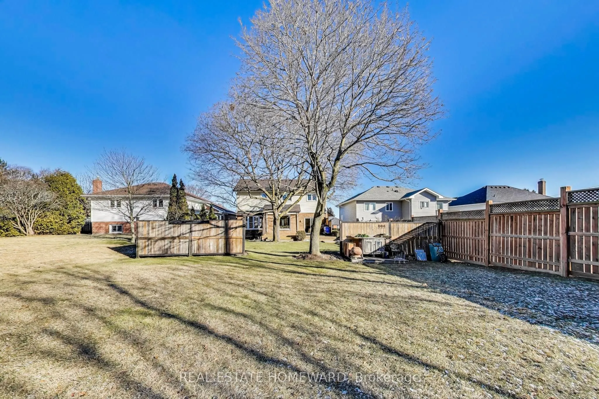 6 Hewson Drive