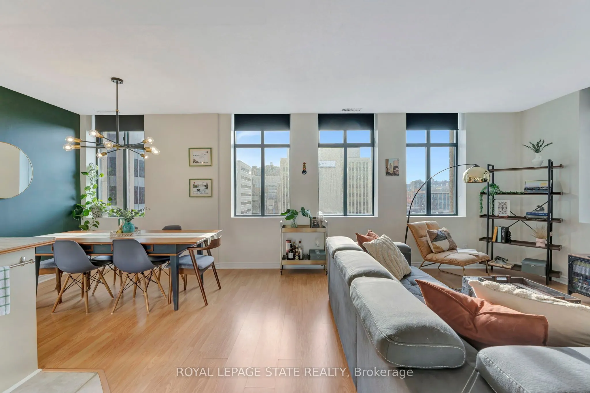 36 James Street S, #701