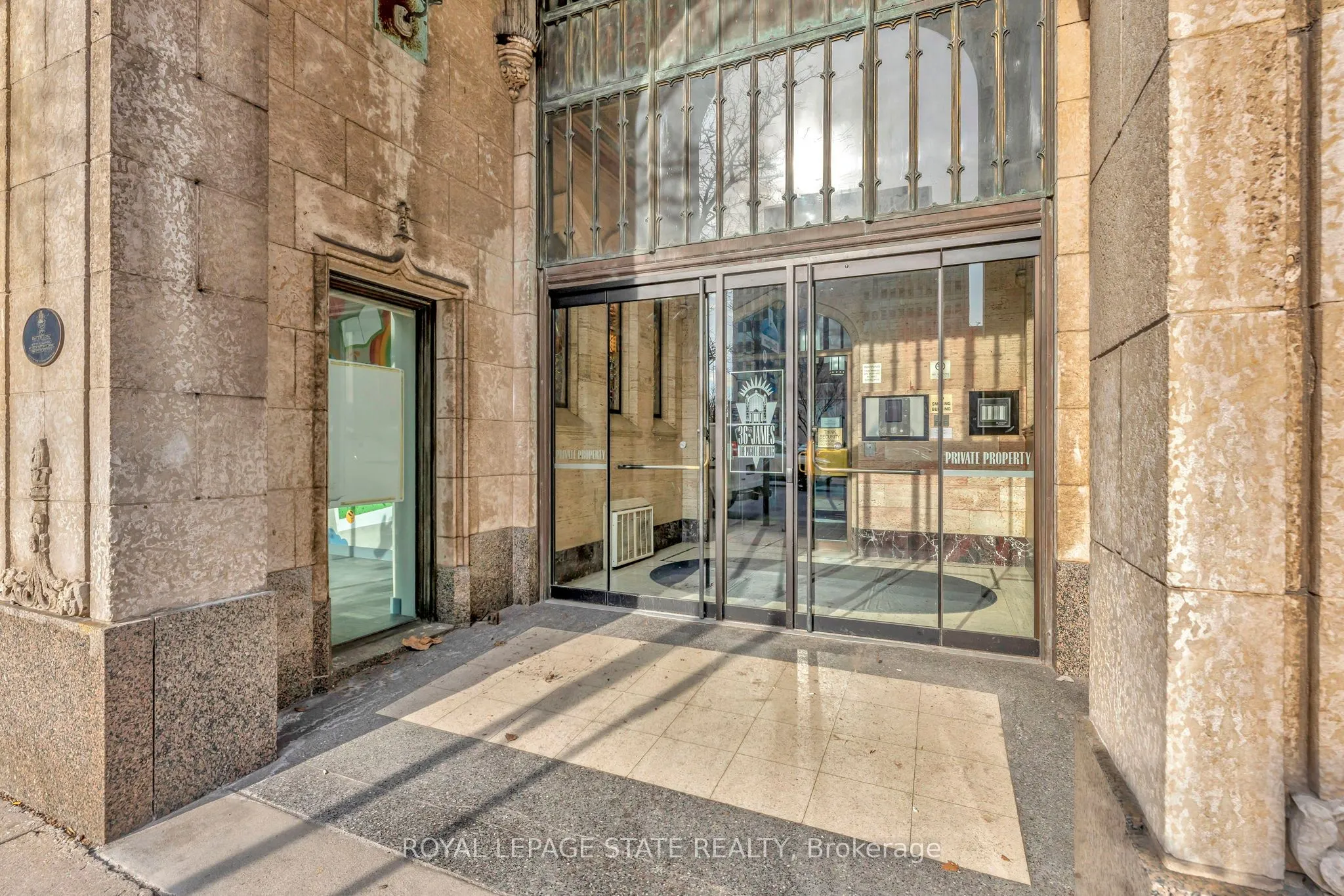 36 James Street S, #701