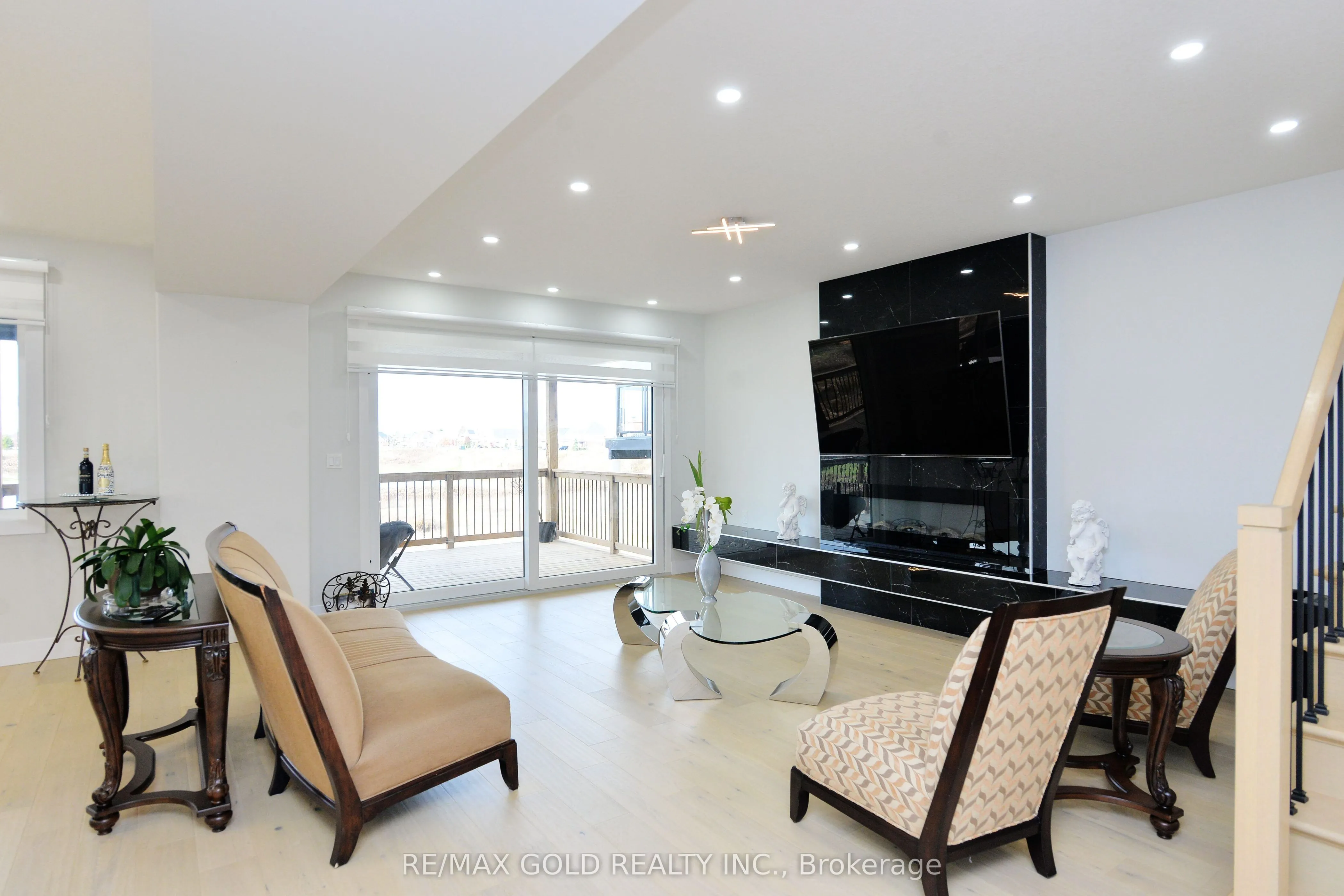 86 Grandville Circle