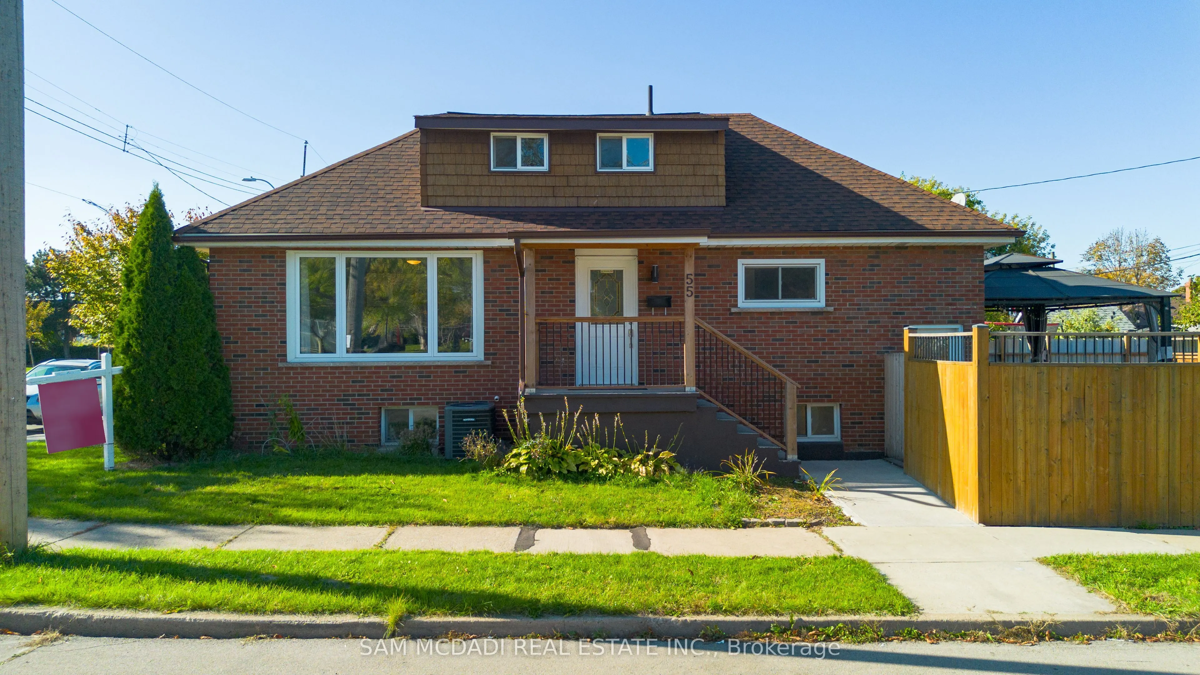 55 Allan Avenue