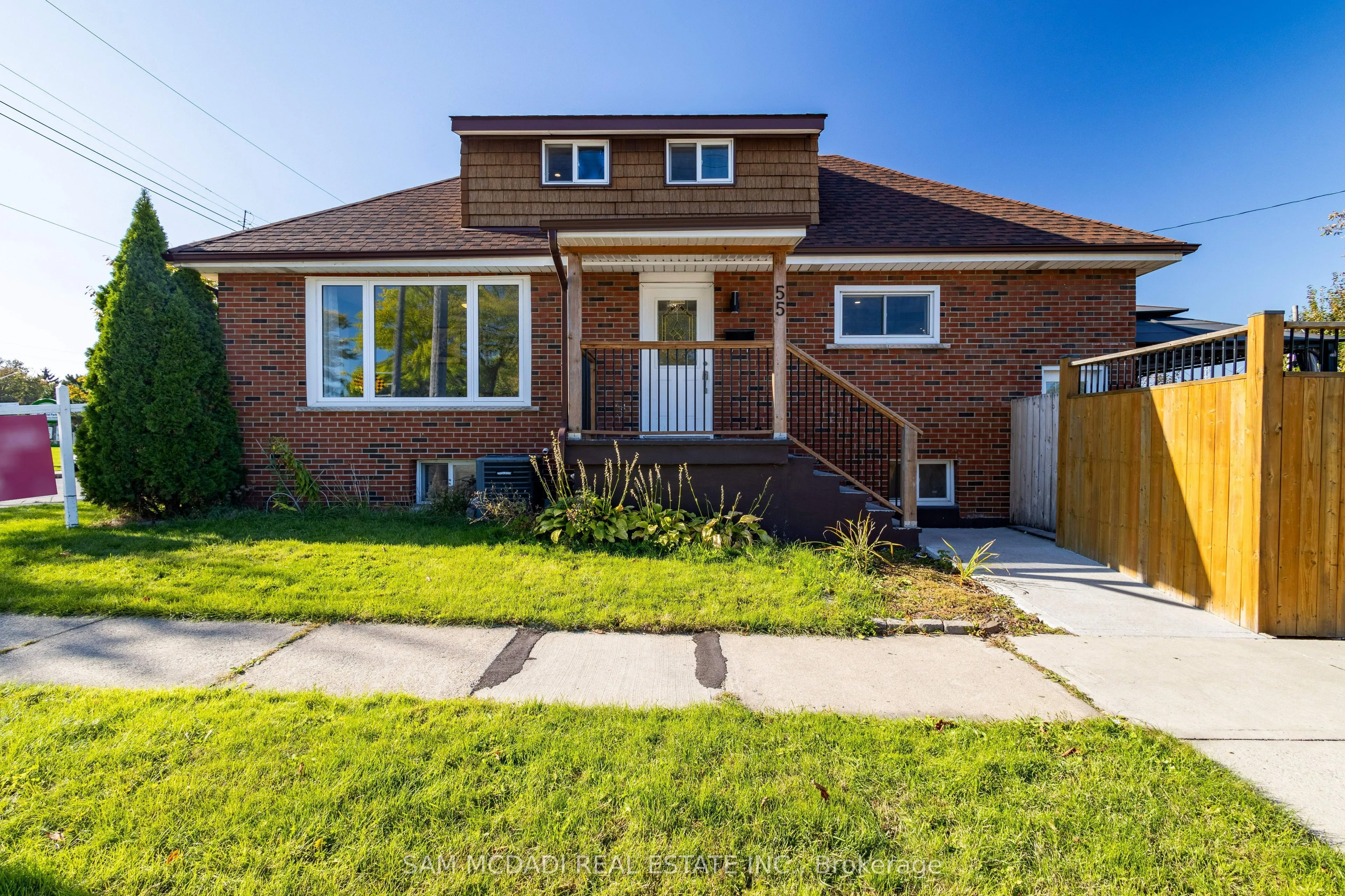 55 Allan Avenue