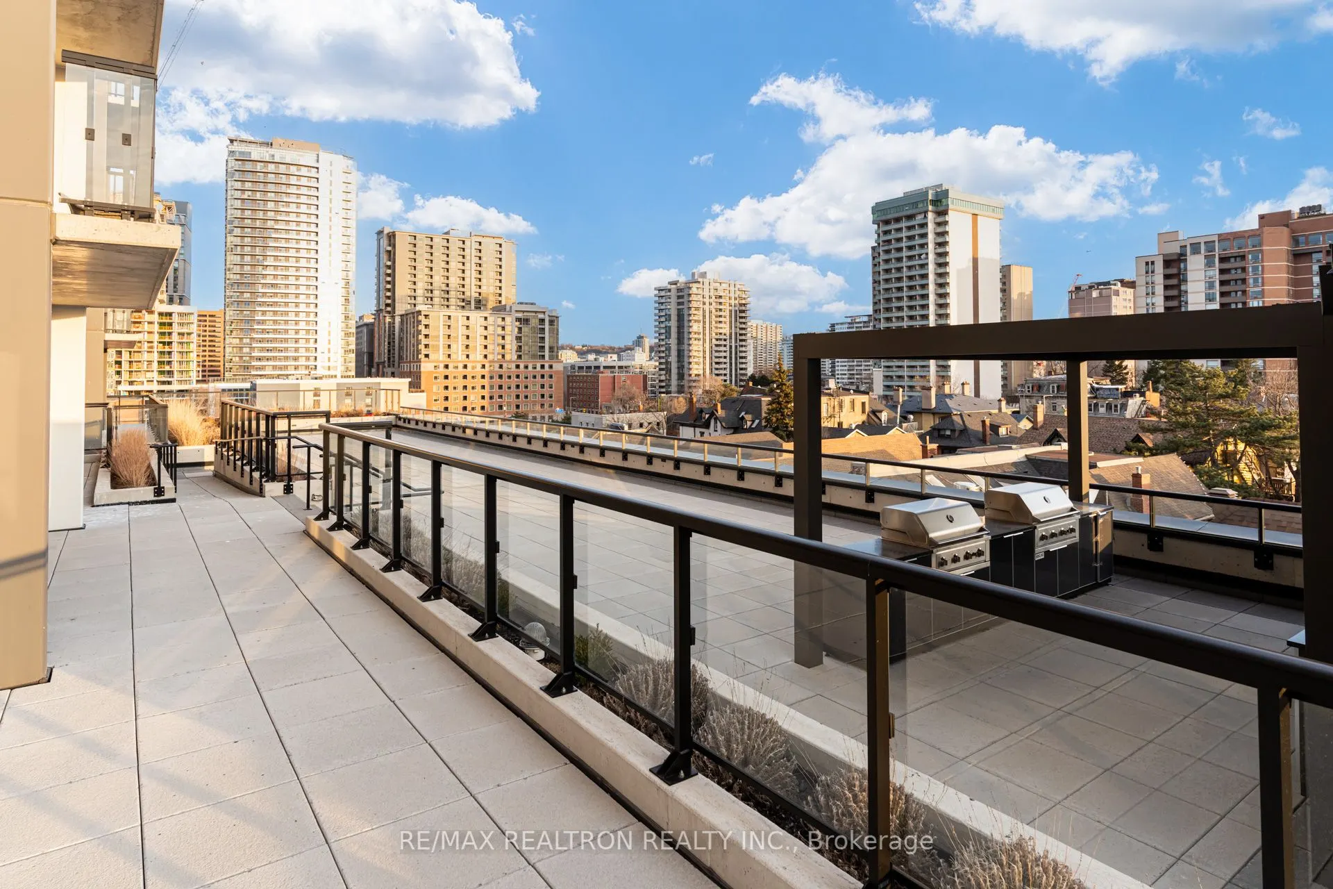 15 Queen Street S, #1701