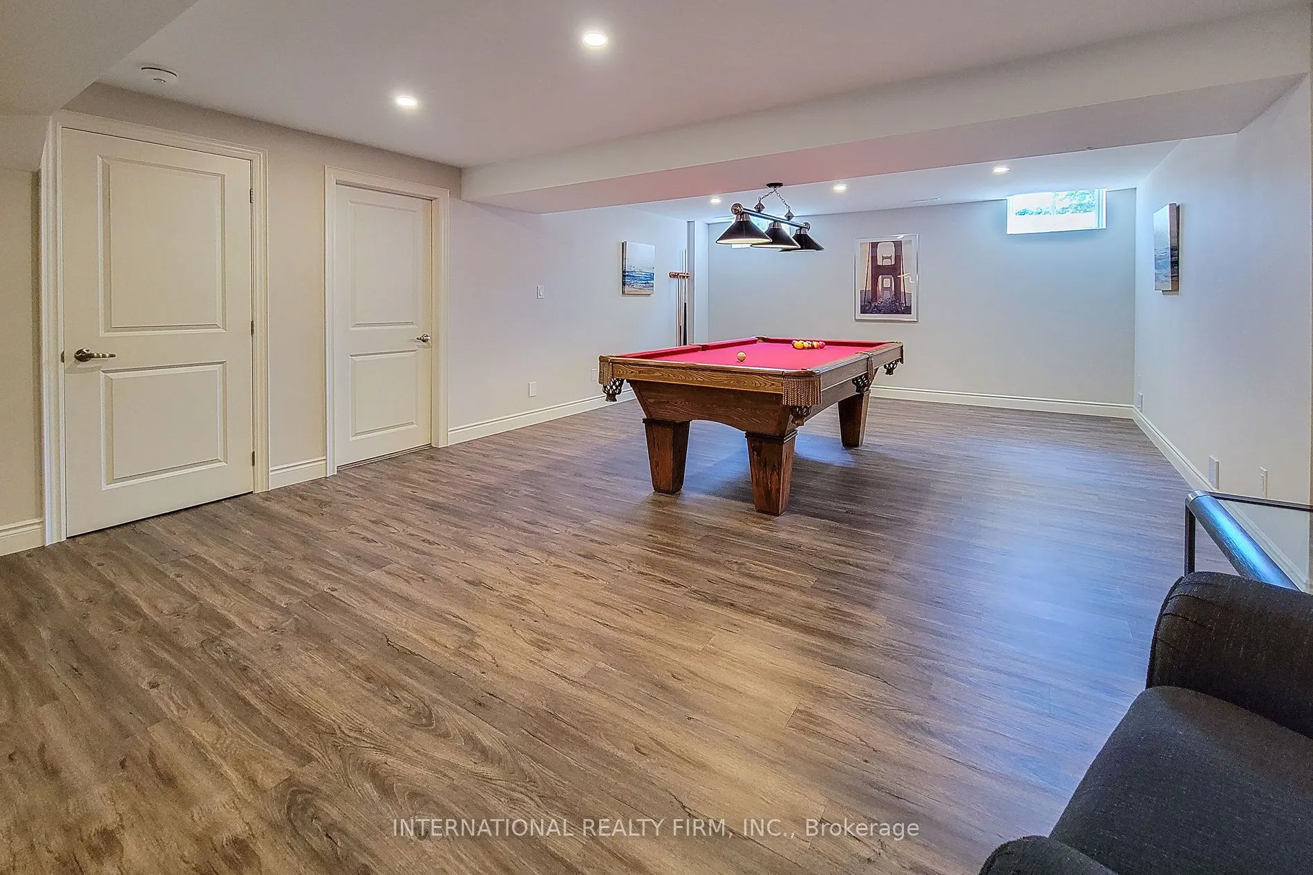 14 Lakeview Drive
