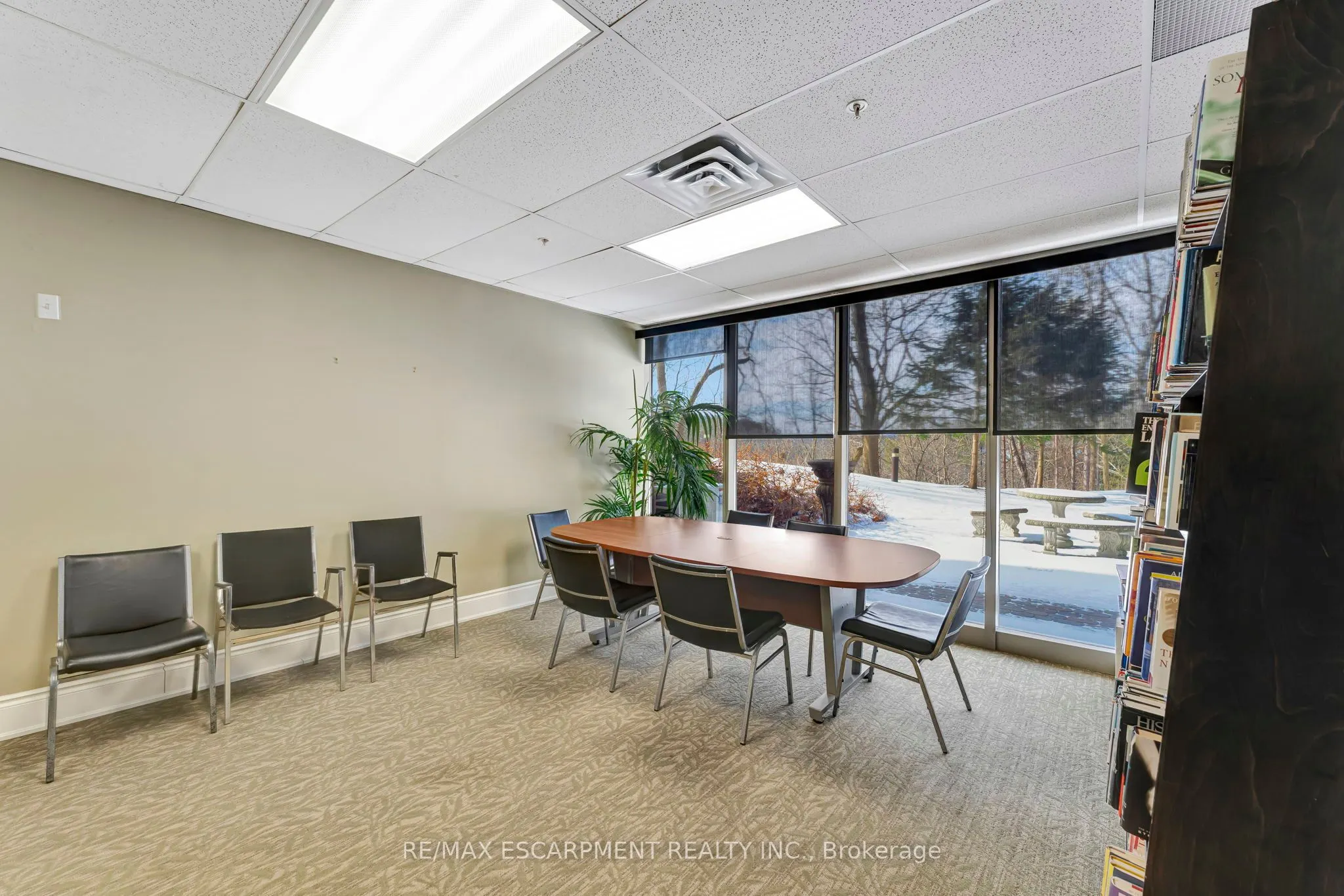 1770 Main Street W, #506