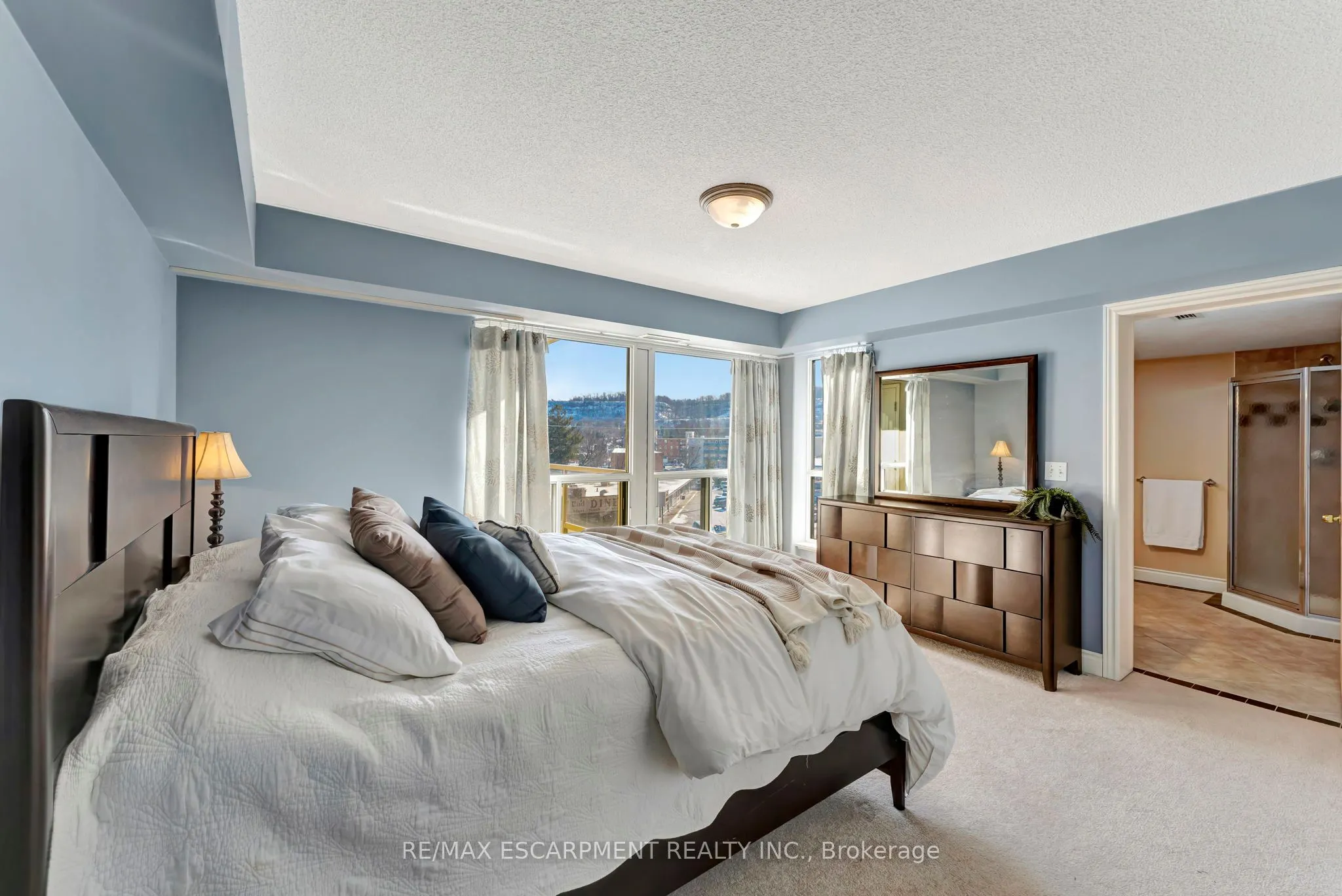 1770 Main Street W, #506