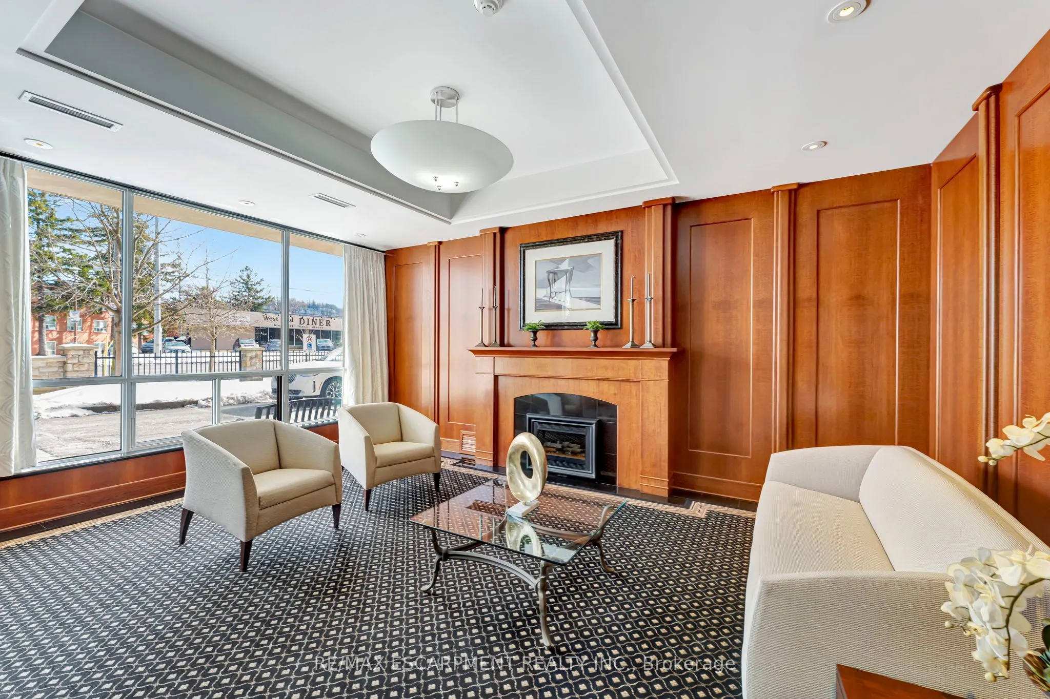 1770 Main Street W, #506