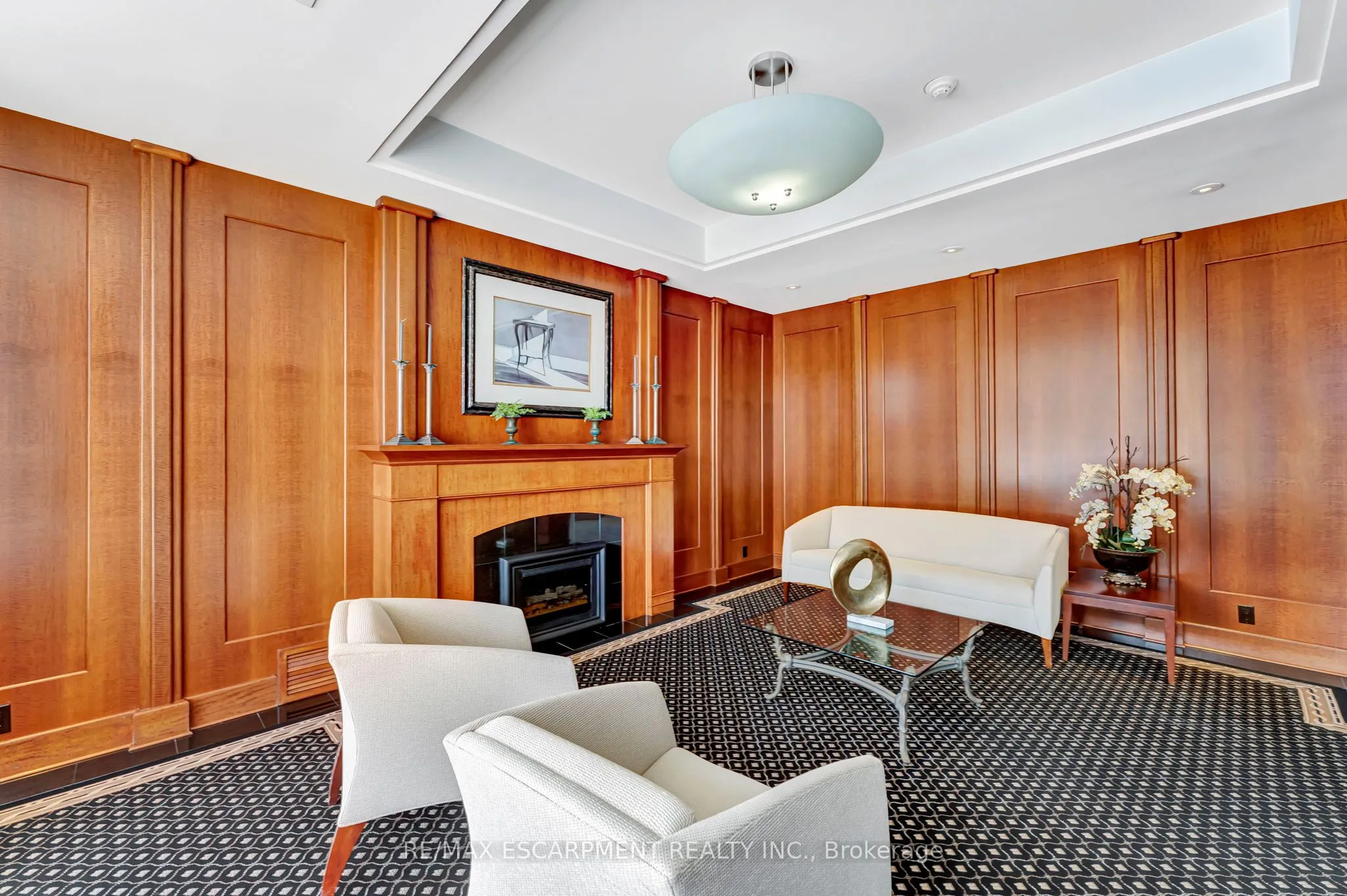 1770 Main Street W, #506