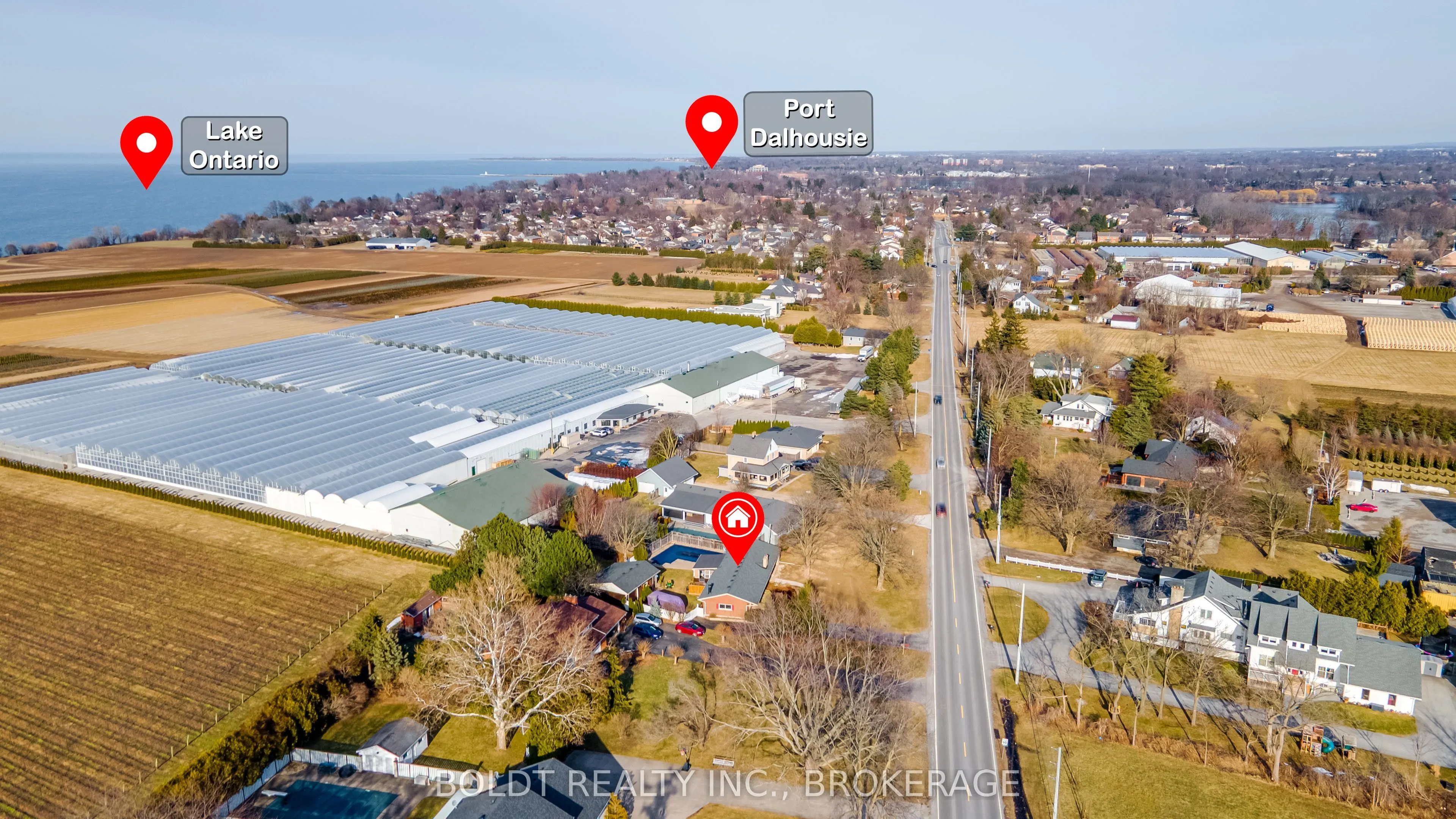 1042 Lakeshore Road W