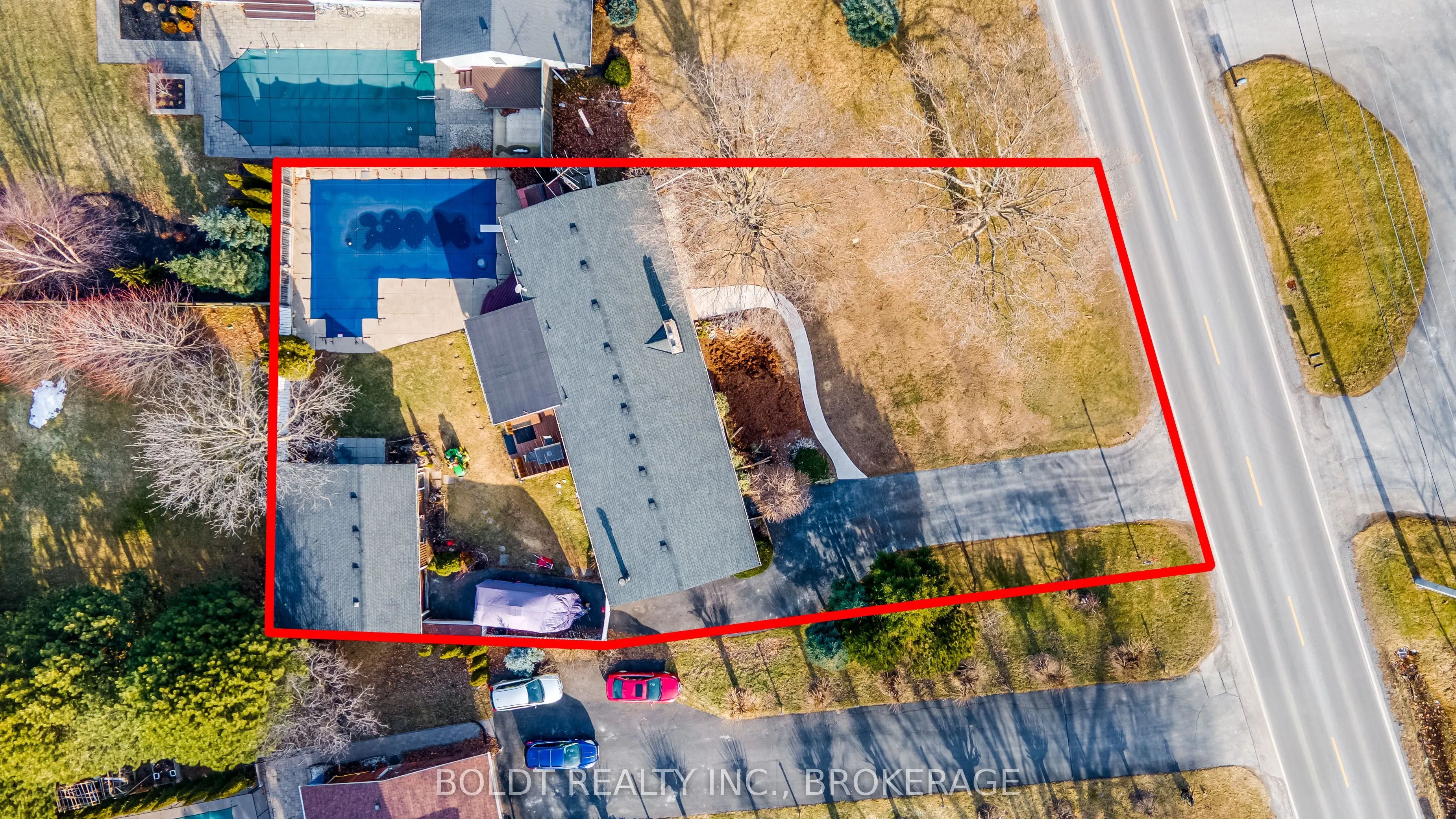 1042 Lakeshore Road W