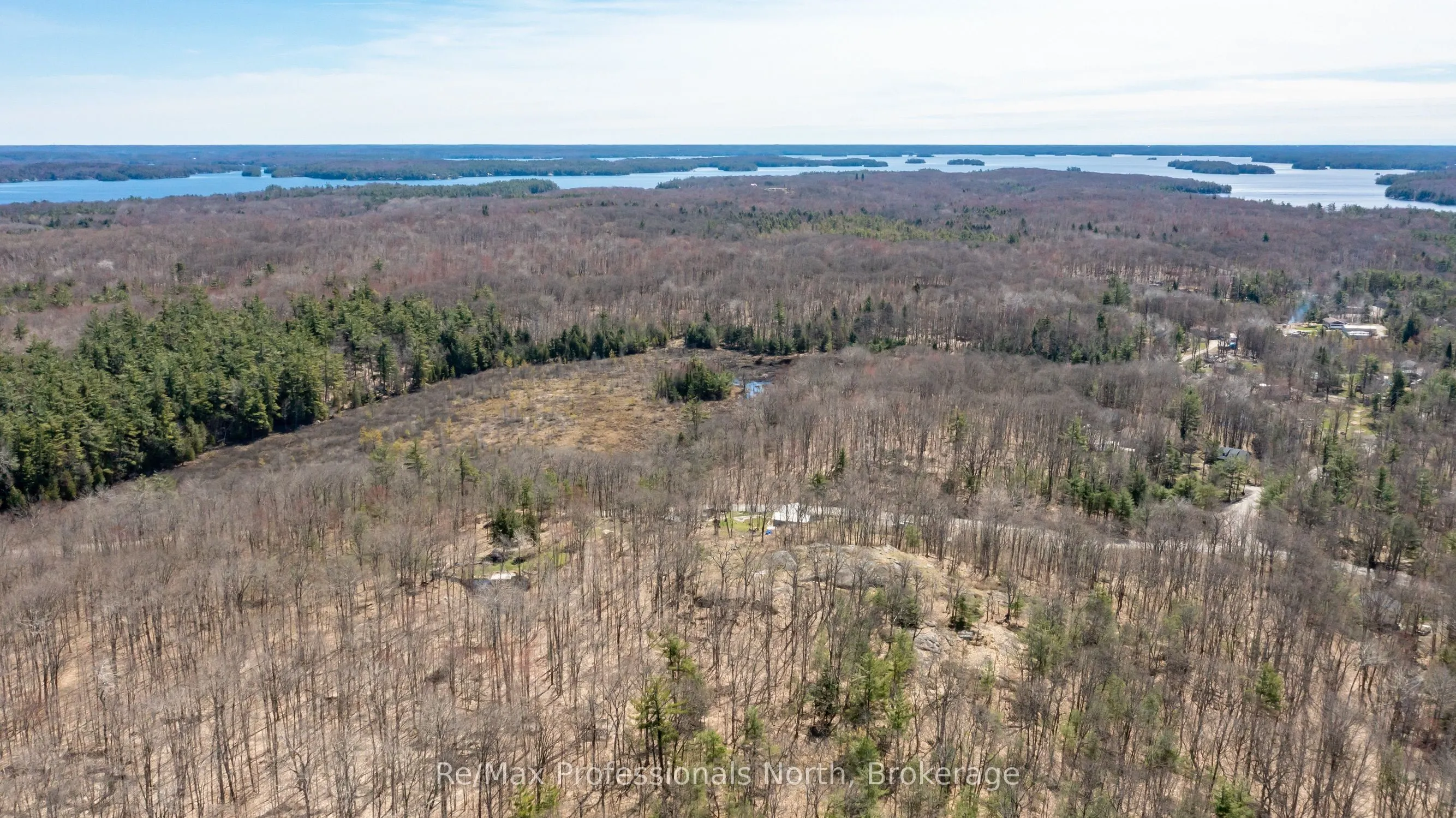 1017 BARLOCHAN Road