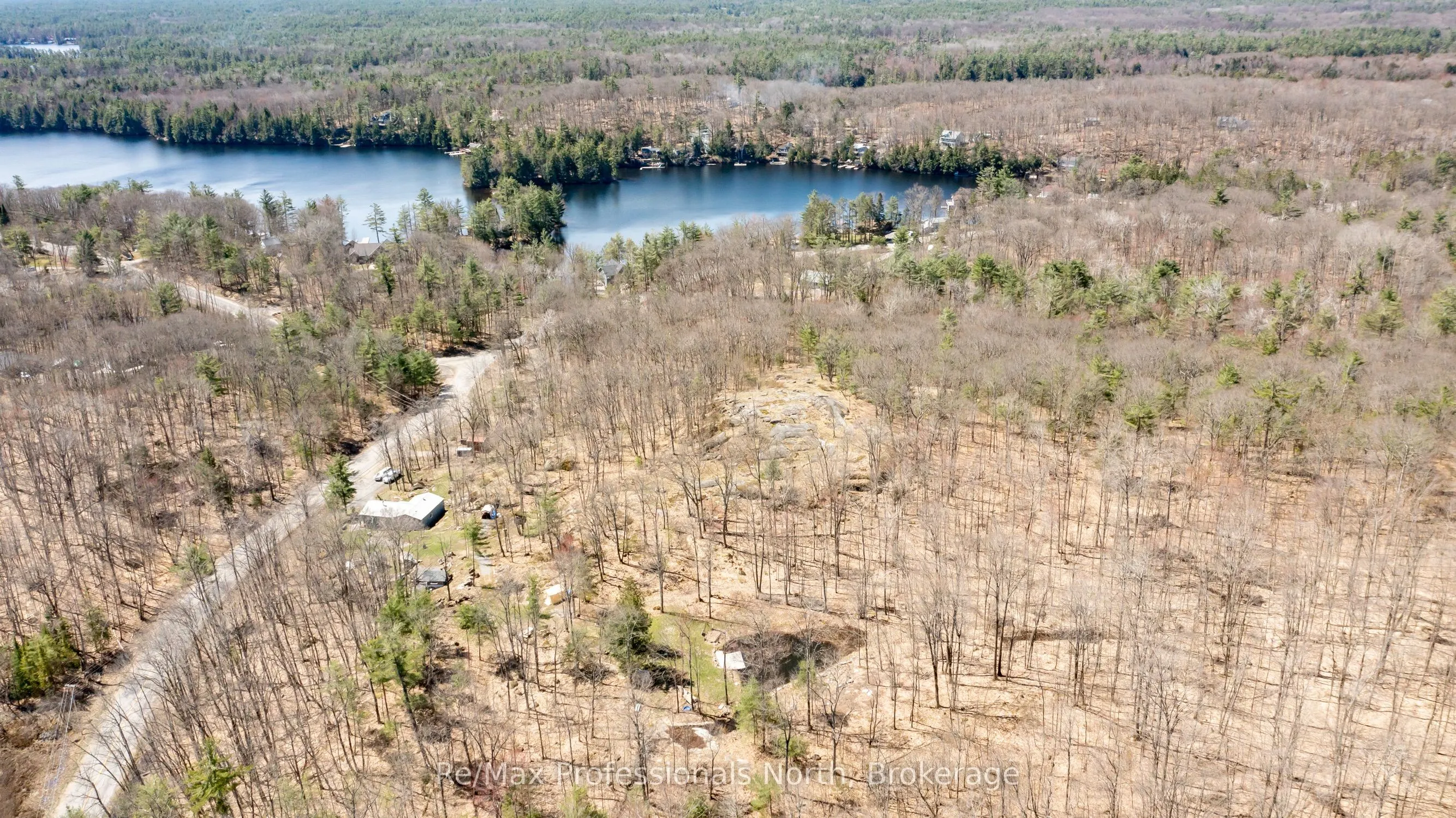 1017 BARLOCHAN Road