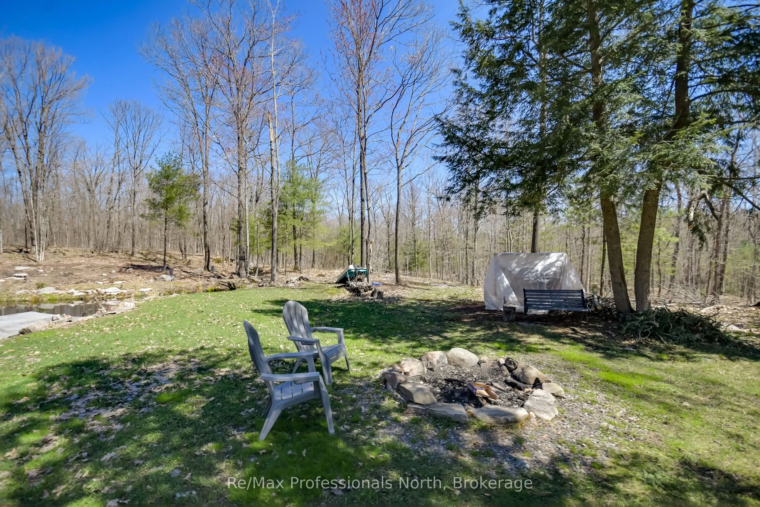 1017 BARLOCHAN Road