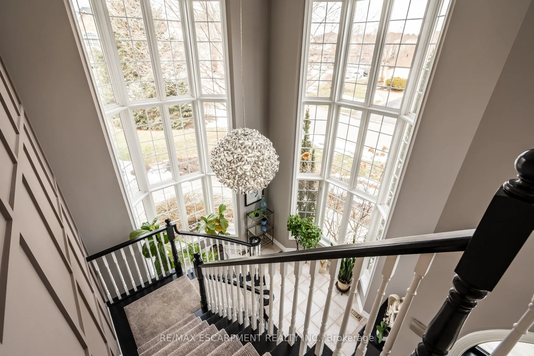 83 Southcreek Court